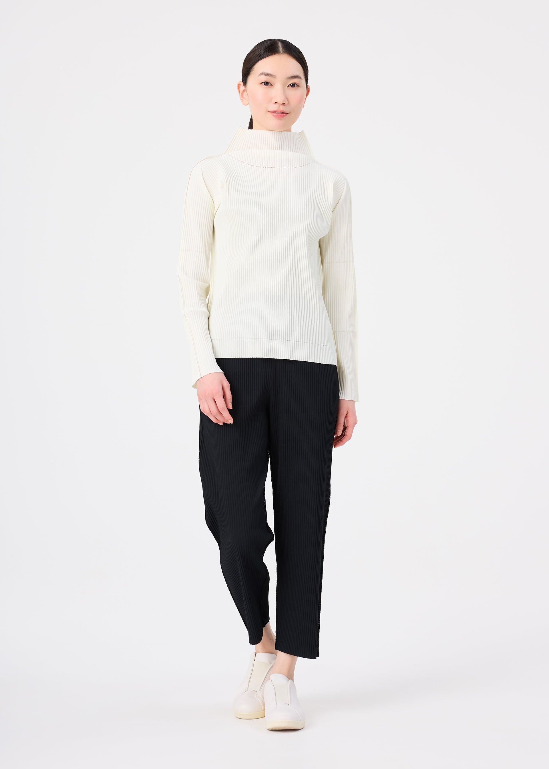 FINE KNIT PLEATS – isseymiyake.com