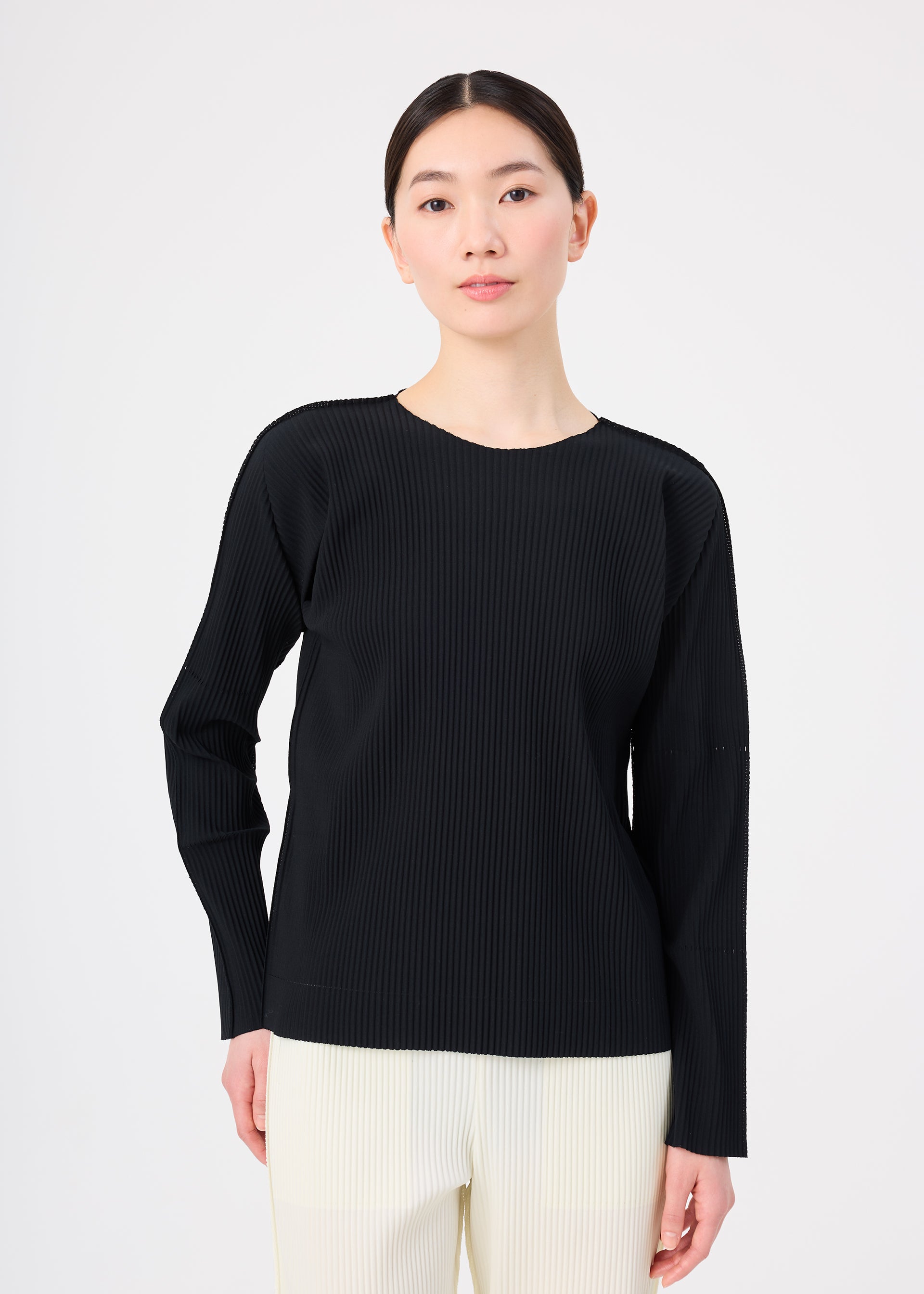 FINE KNIT PLEATS – isseymiyake.com