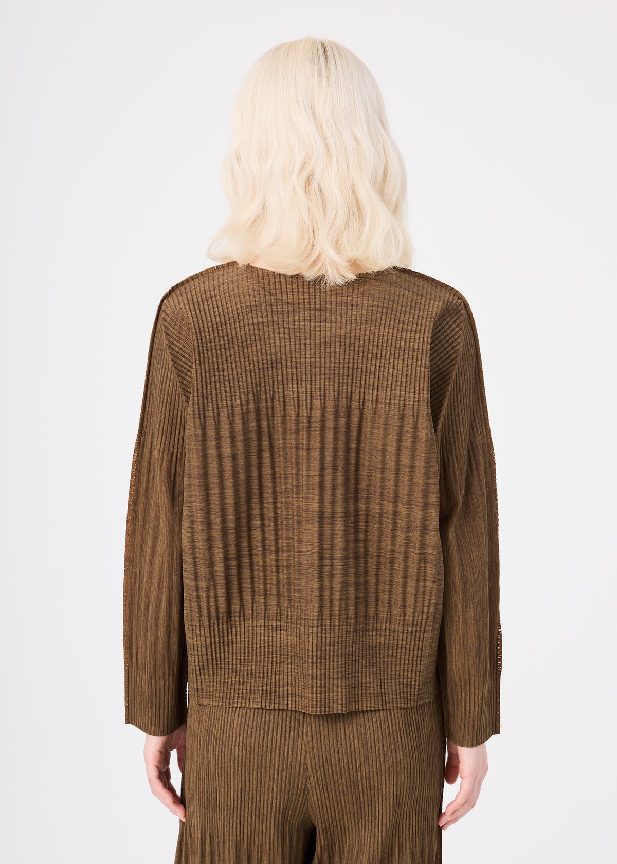 MIX FINE KNIT PLEATS、ウィメンズ_トップス_トップ、着用画像2