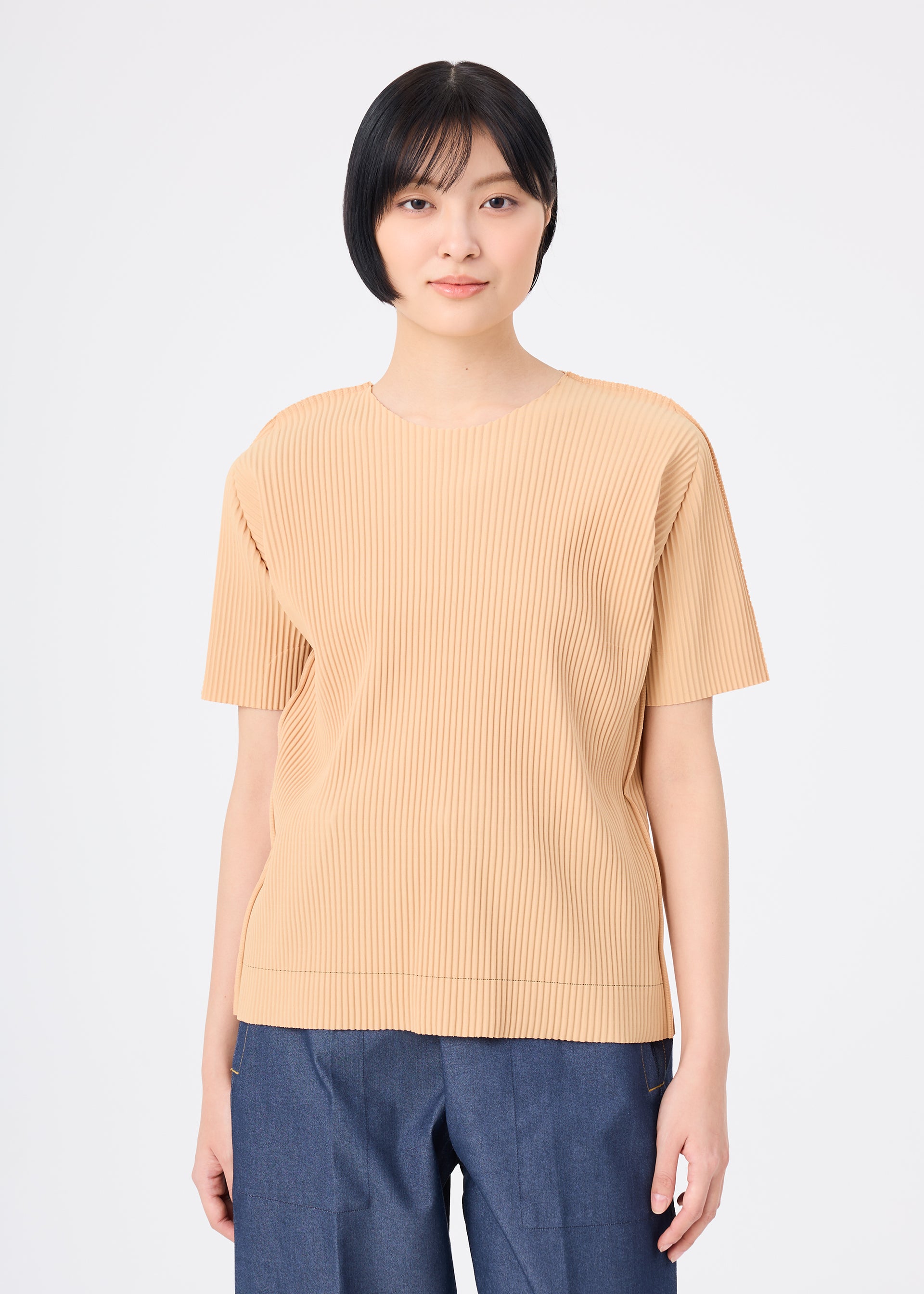 FINE KNIT PLEATS COLOR 1 – isseymiyake.com