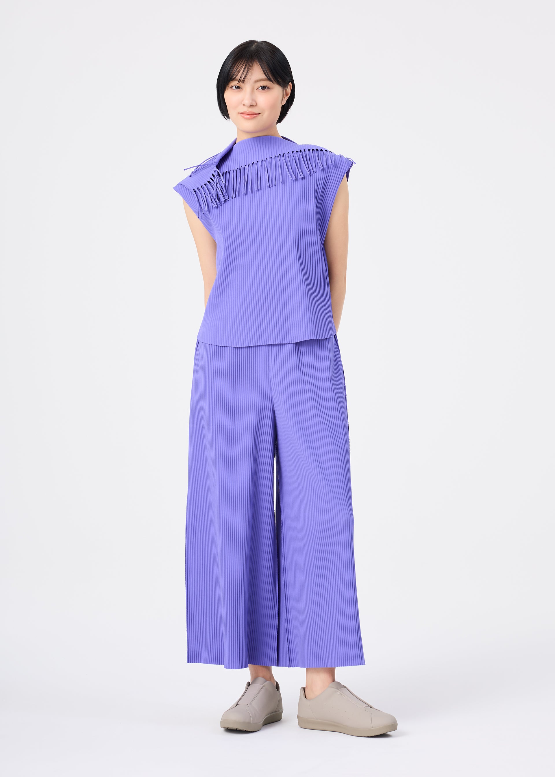 LEAF PLEATS、ウィメンズ_トップス_トップ、着用画像3