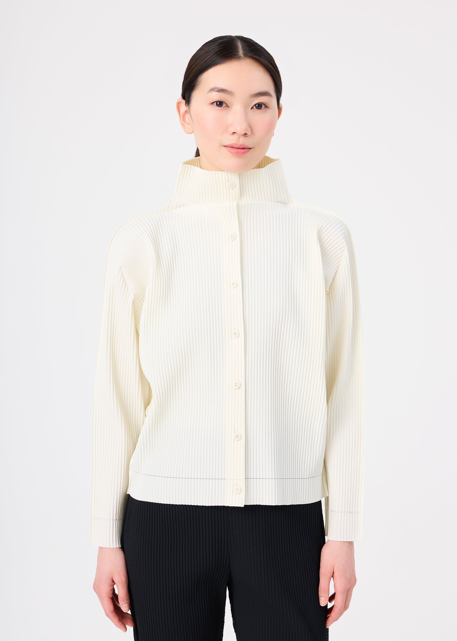 ウィメンズ／トップス／カーディガン – isseymiyake.com