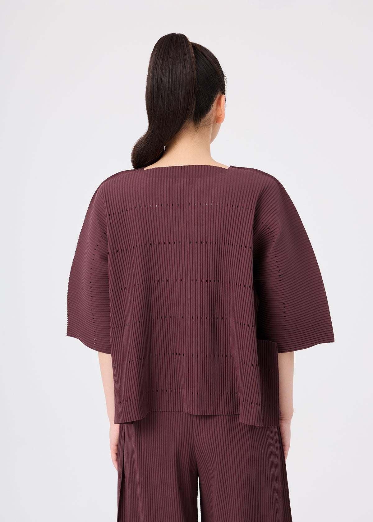 TOWER PLEATS、ウィメンズ_トップス_カーディガン、着用画像2