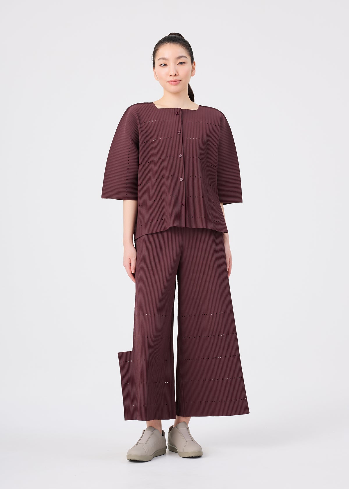 TOWER PLEATS、ウィメンズ_トップス_カーディガン、着用画像3