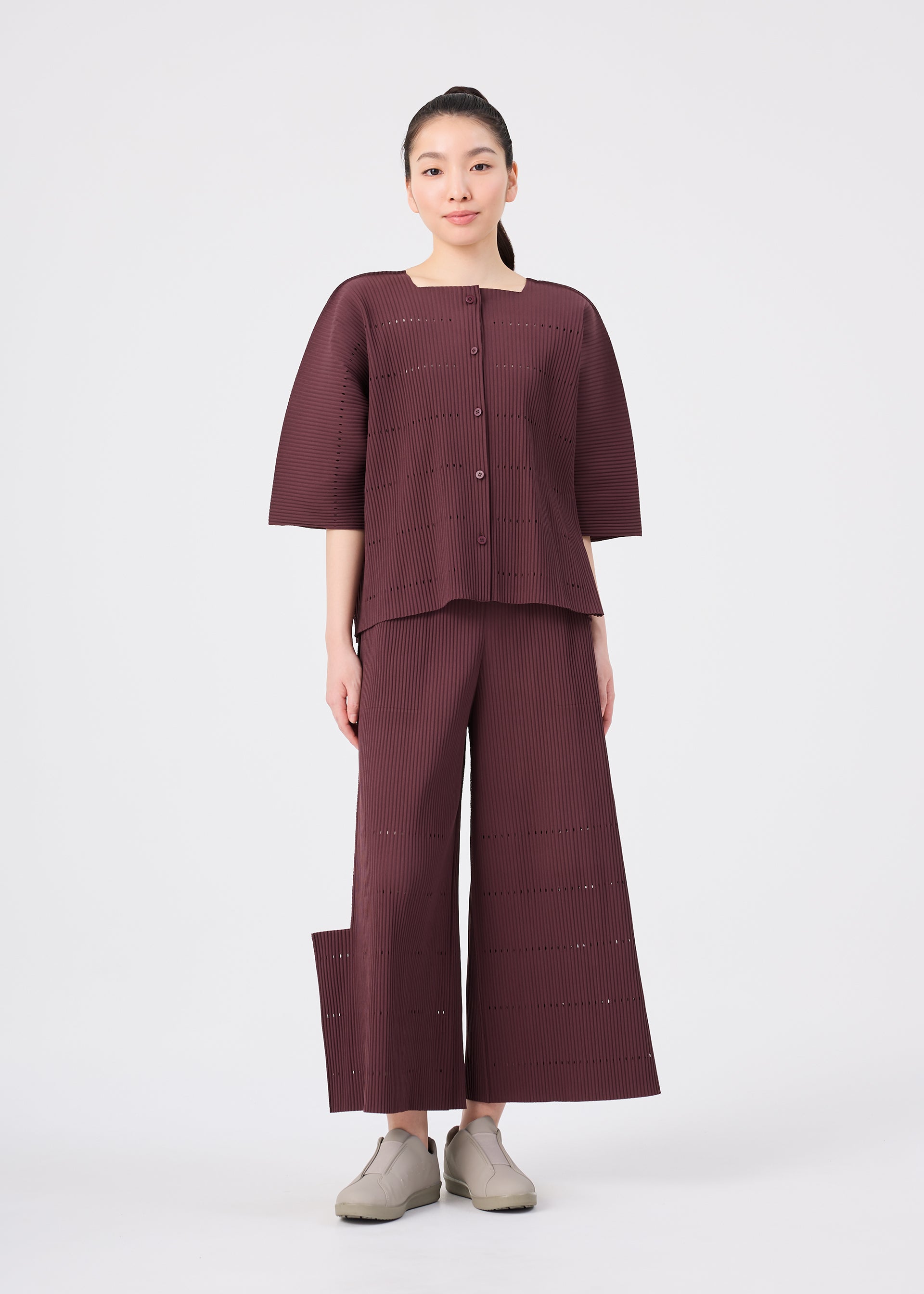 TOWER PLEATS、ウィメンズ_トップス_カーディガン、着用画像3