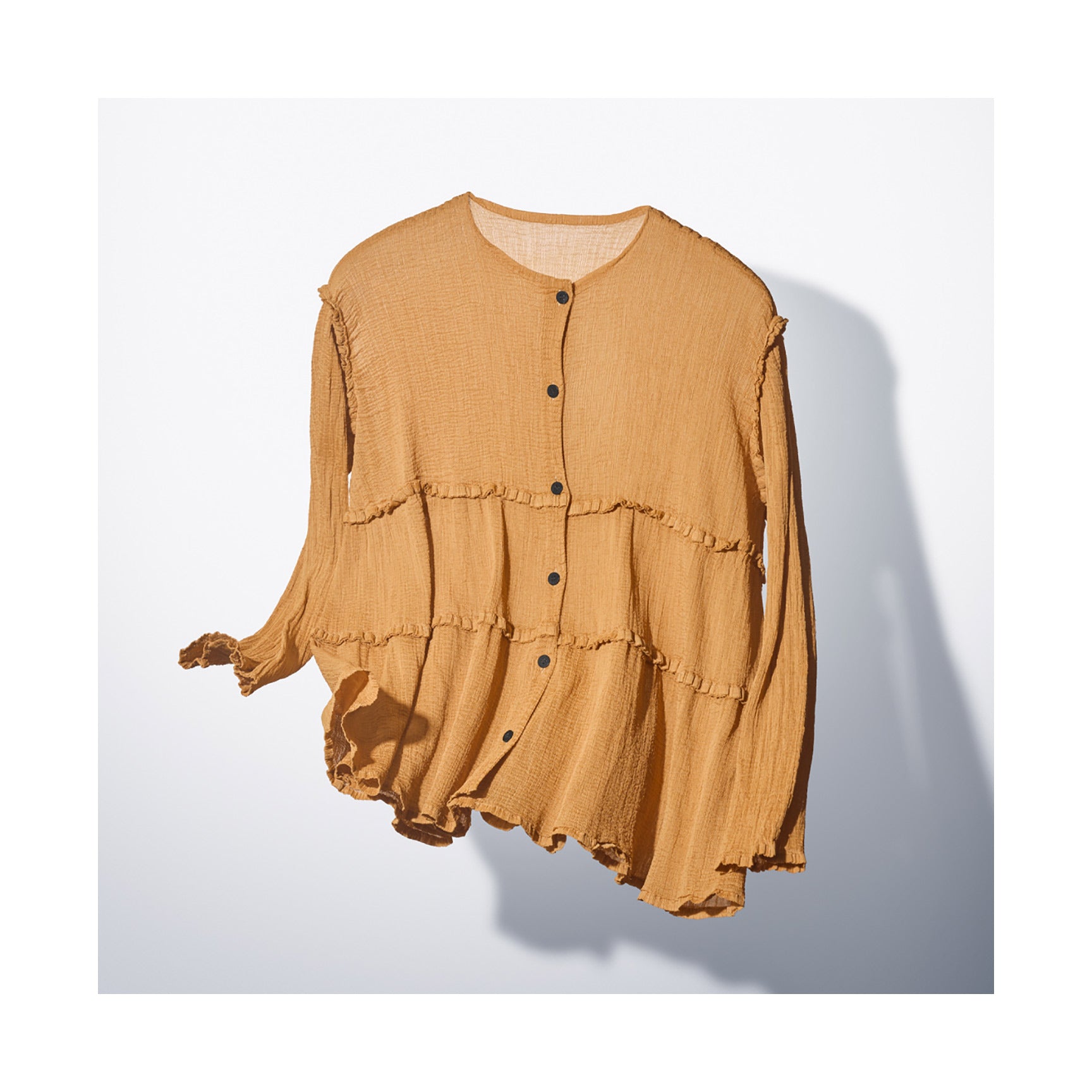 me ISSEY MIYAKE カタログ一覧 – isseymiyake.com