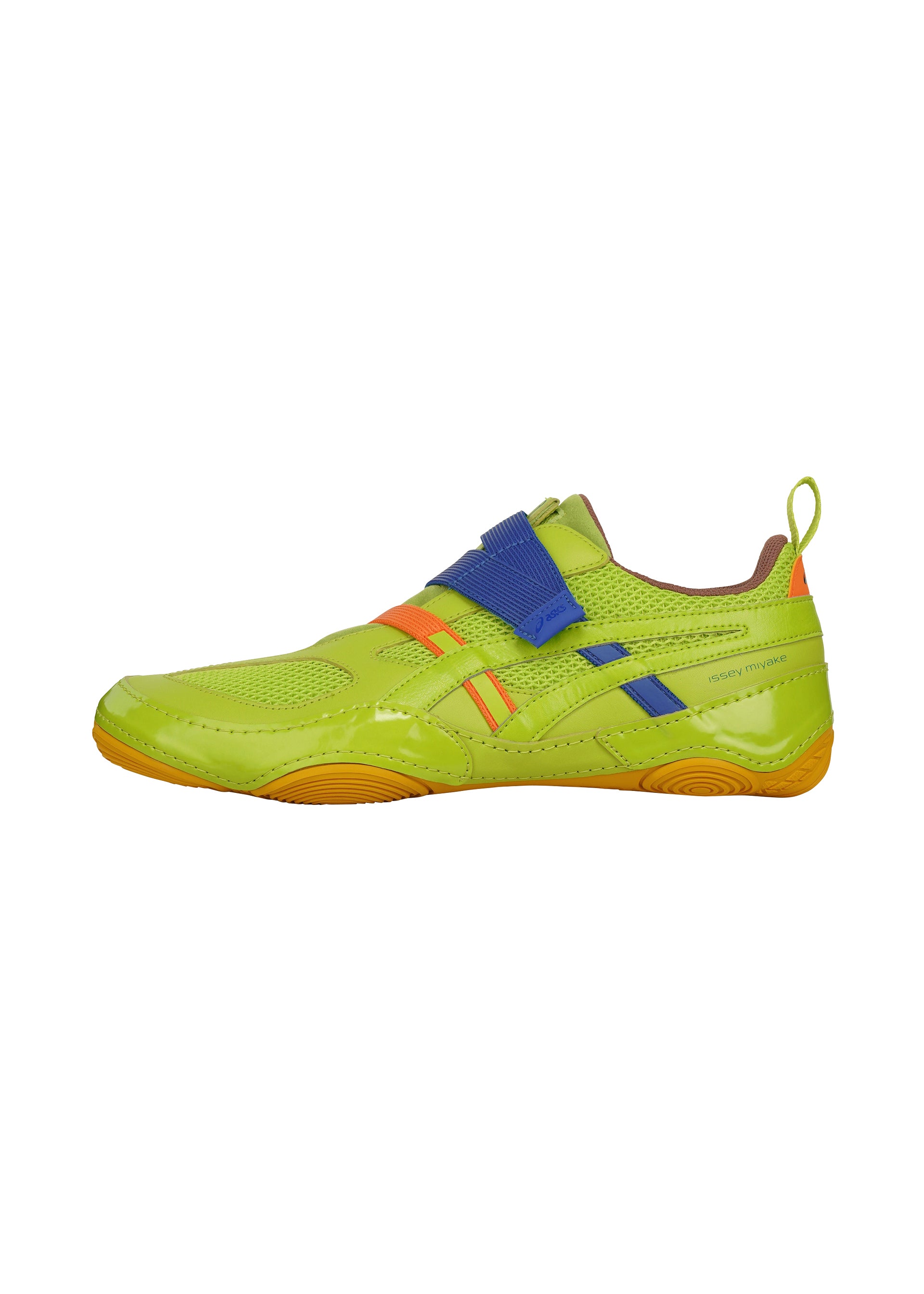 HYPER TAPING – isseymiyake.com