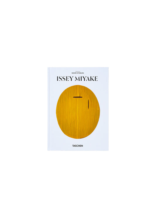 『ISSEY MIYAKE 45th Ed.』（TASCHEN）、書籍、ホワイト