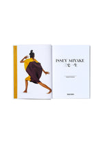 『ISSEY MIYAKE 45th Ed.』（TASCHEN）、書籍、ディテール画像1