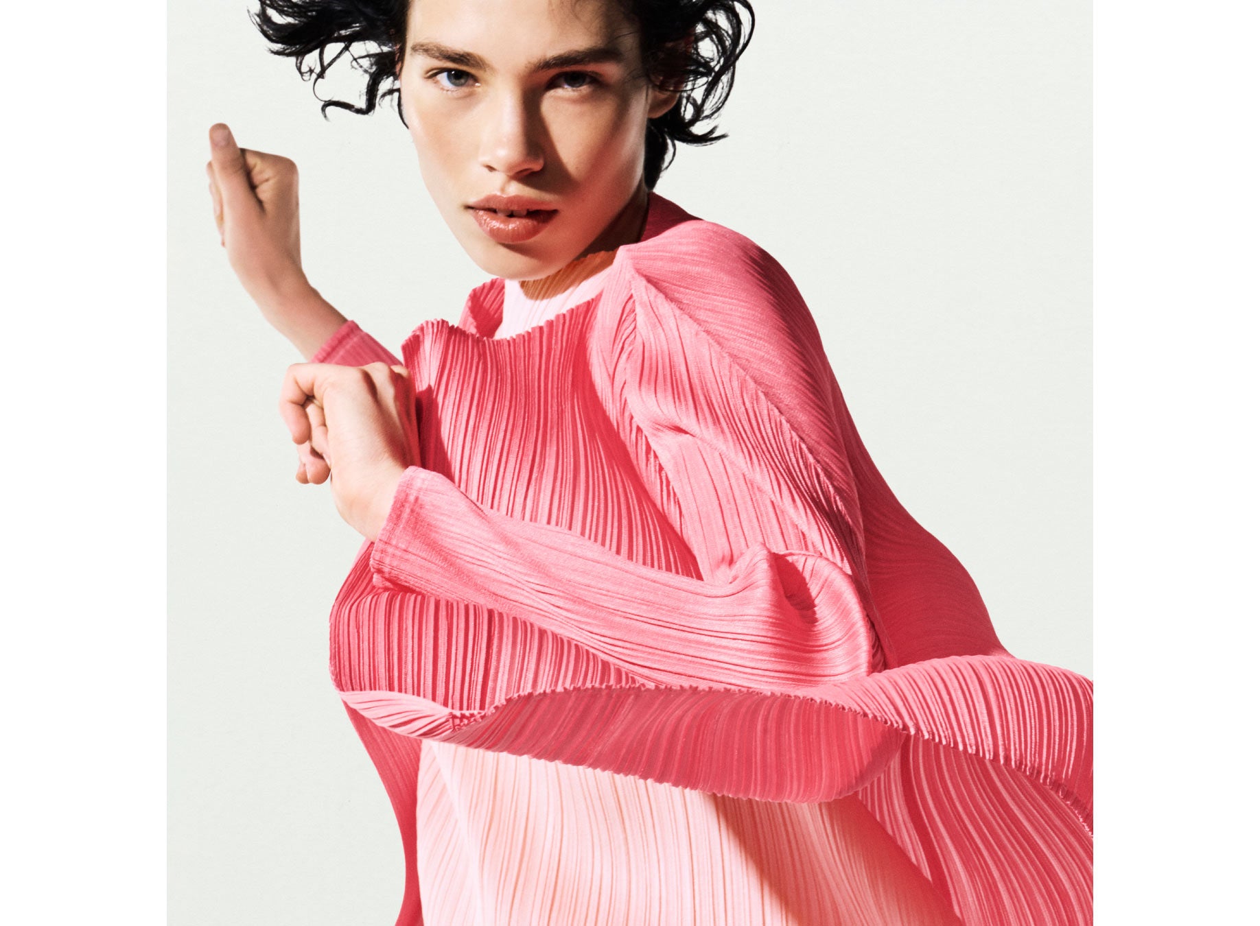 PLEATS PLEASE ISSEY MIYAKE – isseymiyake.com