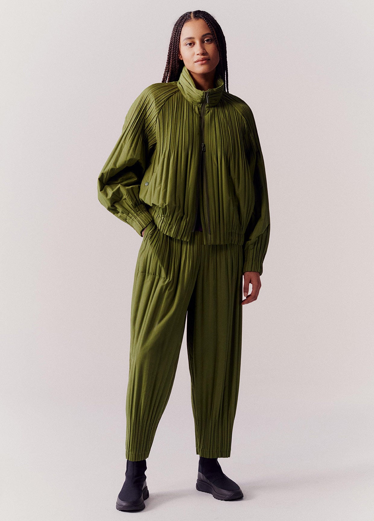 PLEATS PLEASE ISSEY MIYAKE LOOK 25