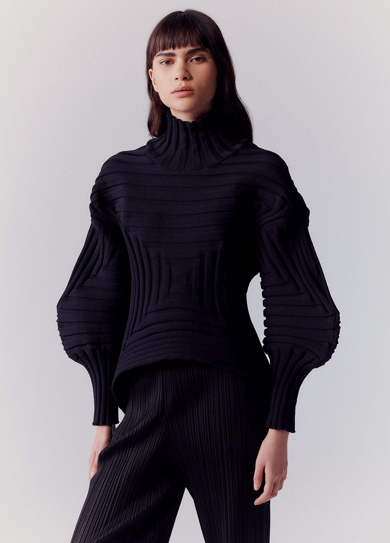 PLEATS PLEASE ISSEY MIYAKE LOOK 26