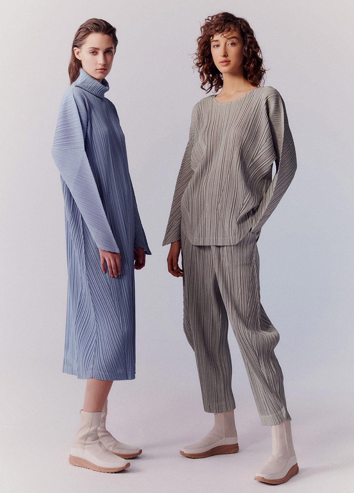 PLEATS PLEASE ISSEY MIYAKE LOOK 29