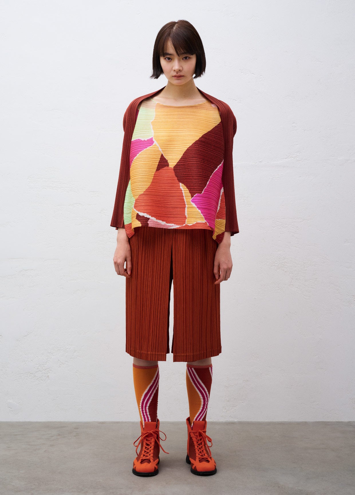 PLEATS PLEASE ISSEY MIYAKE LOOK 21