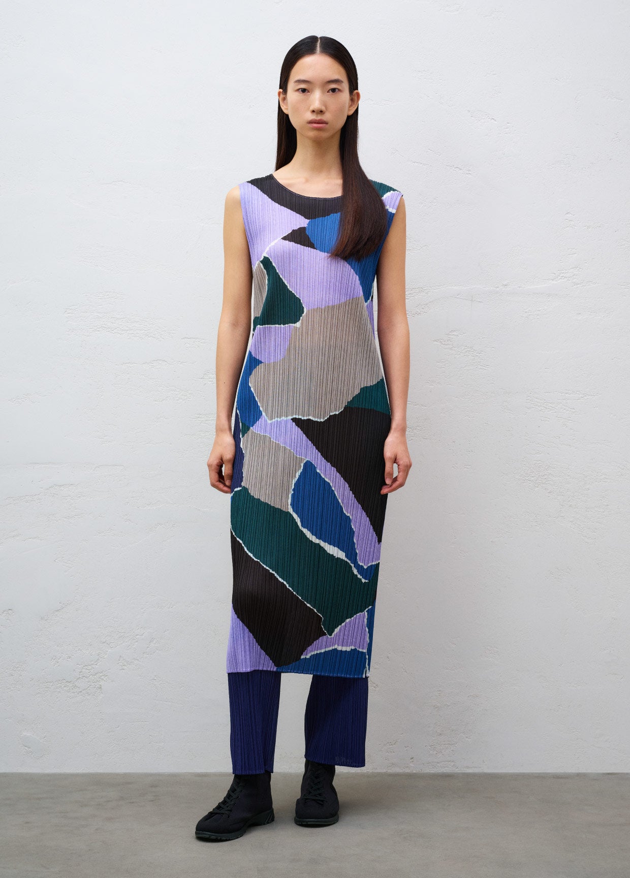 PLEATS PLEASE ISSEY MIYAKE LOOK 22