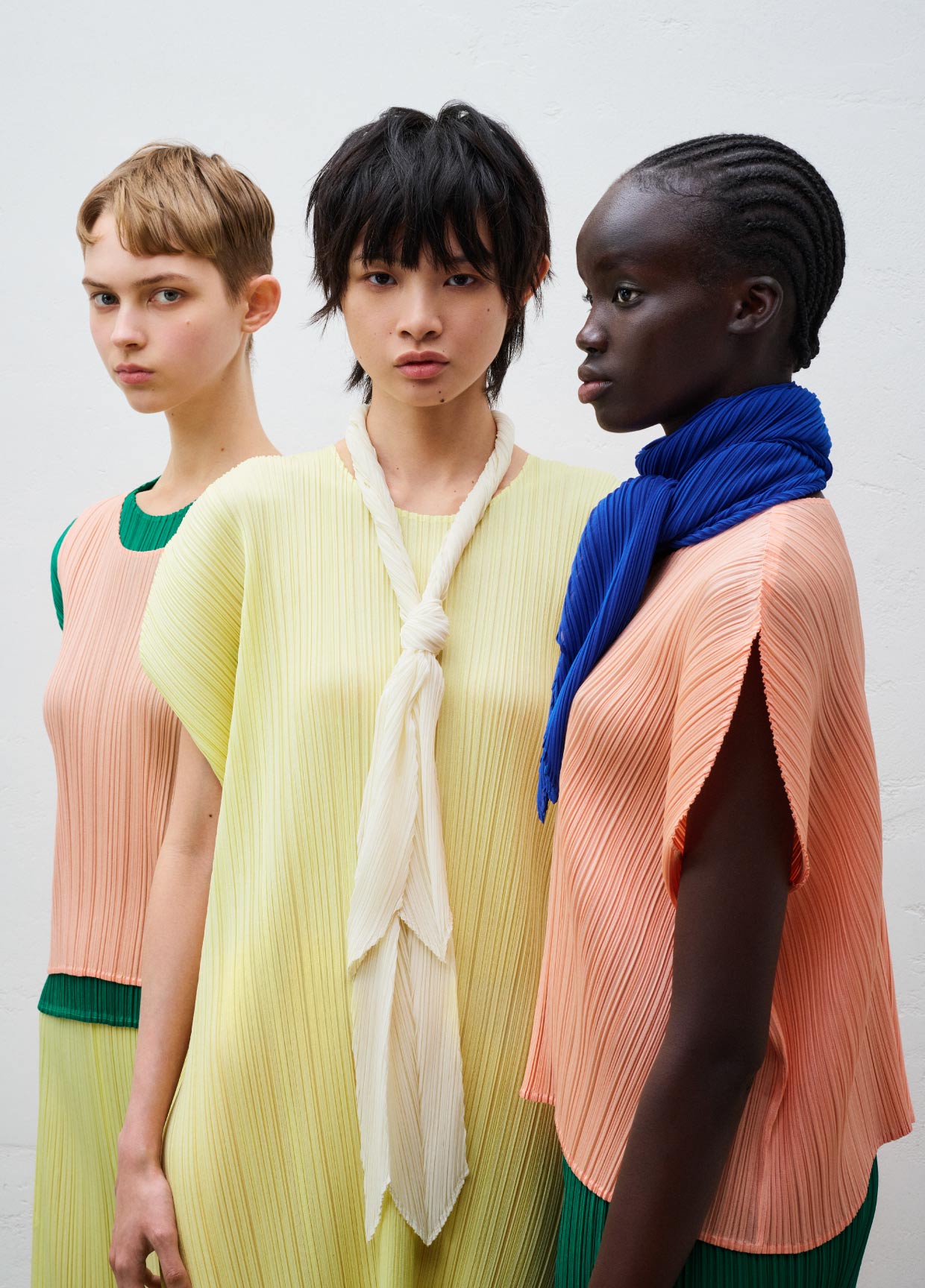 PLEATS PLEASE ISSEY MIYAKE – isseymiyake.com