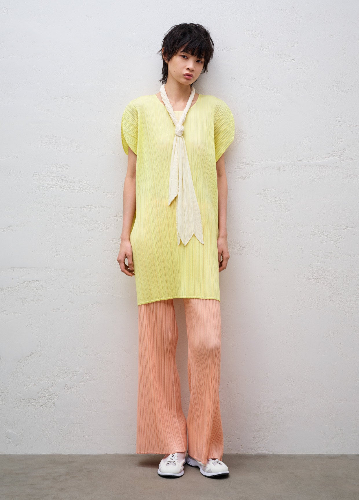 PLEATS PLEASE ISSEY MIYAKE LOOK 08