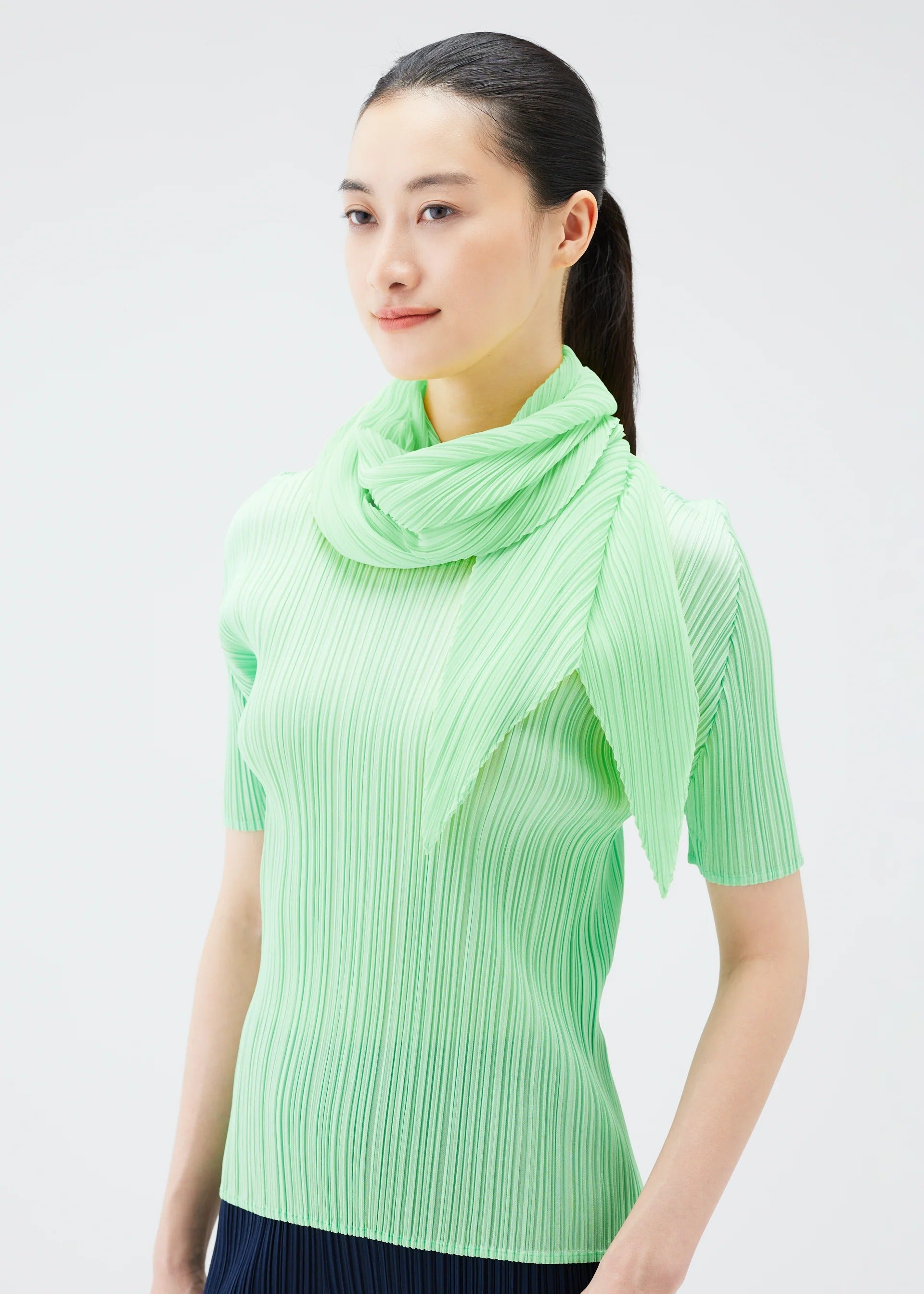 COLORFUL SCARF – isseymiyake.com