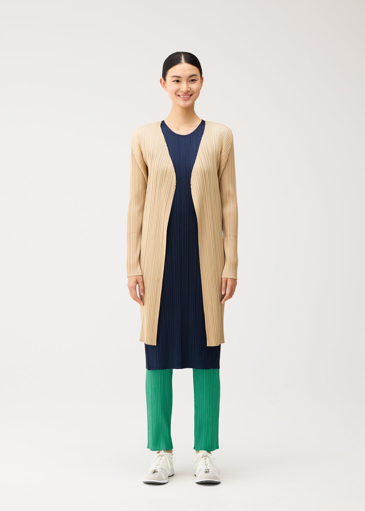 NEW COLORFUL BASICS 5、ウィメンズ_ジャケット&コート_コート、着用画像1