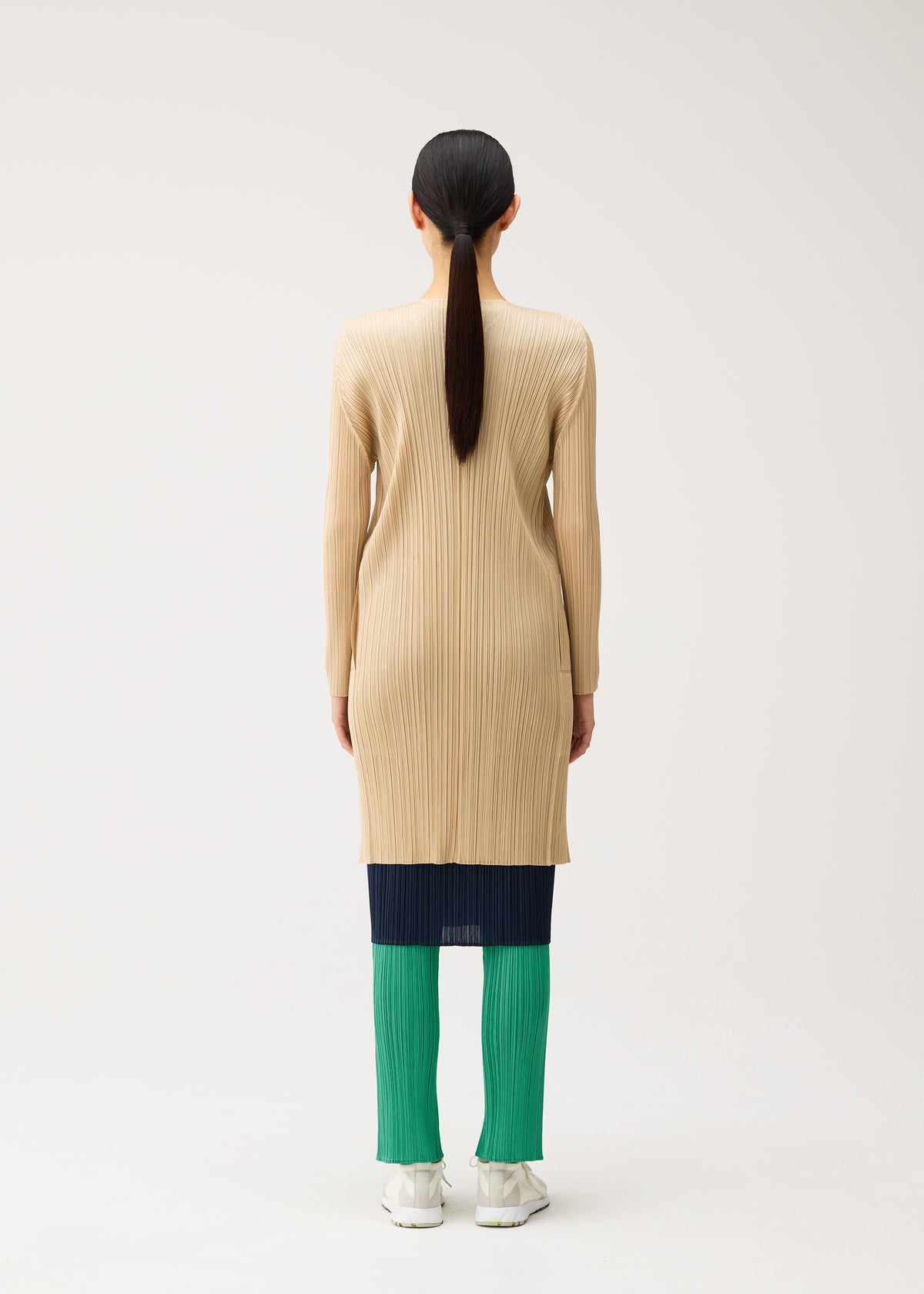 NEW COLORFUL BASICS 5、ウィメンズ_ジャケット&コート_コート、着用画像3