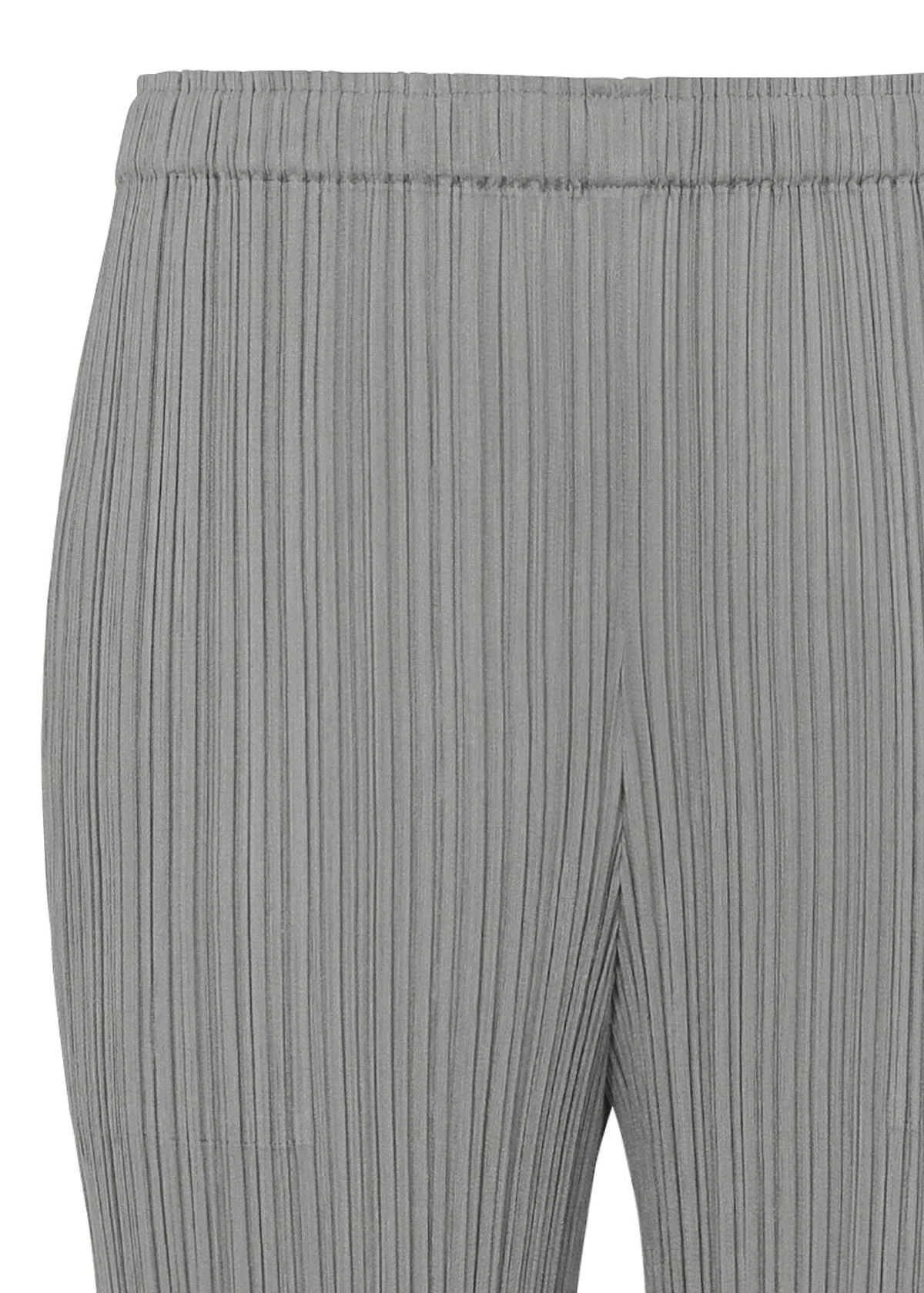 BASICS – isseymiyake.com