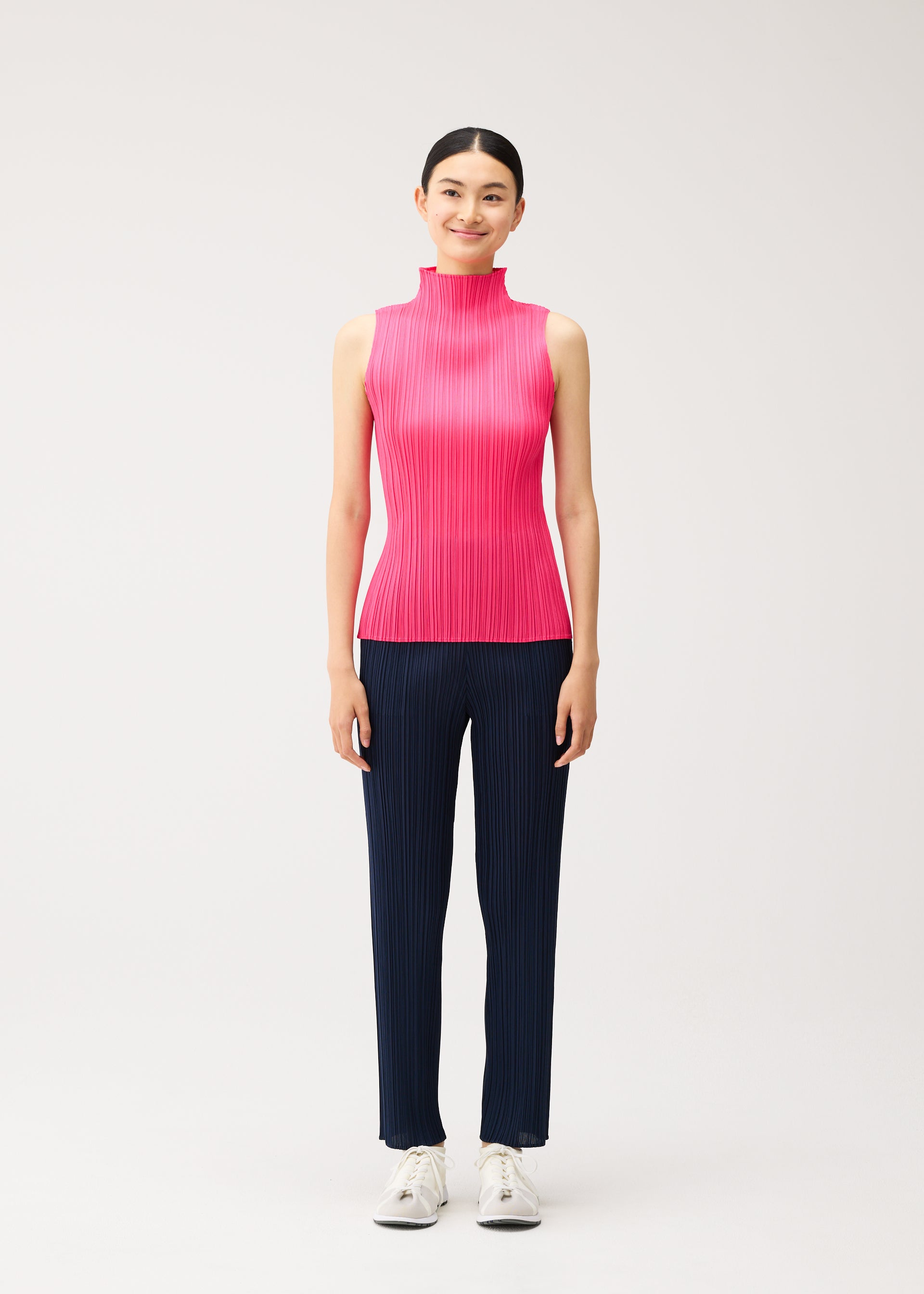 PLEATS PLEASE ISSEY MIYAKE – isseymiyake.com