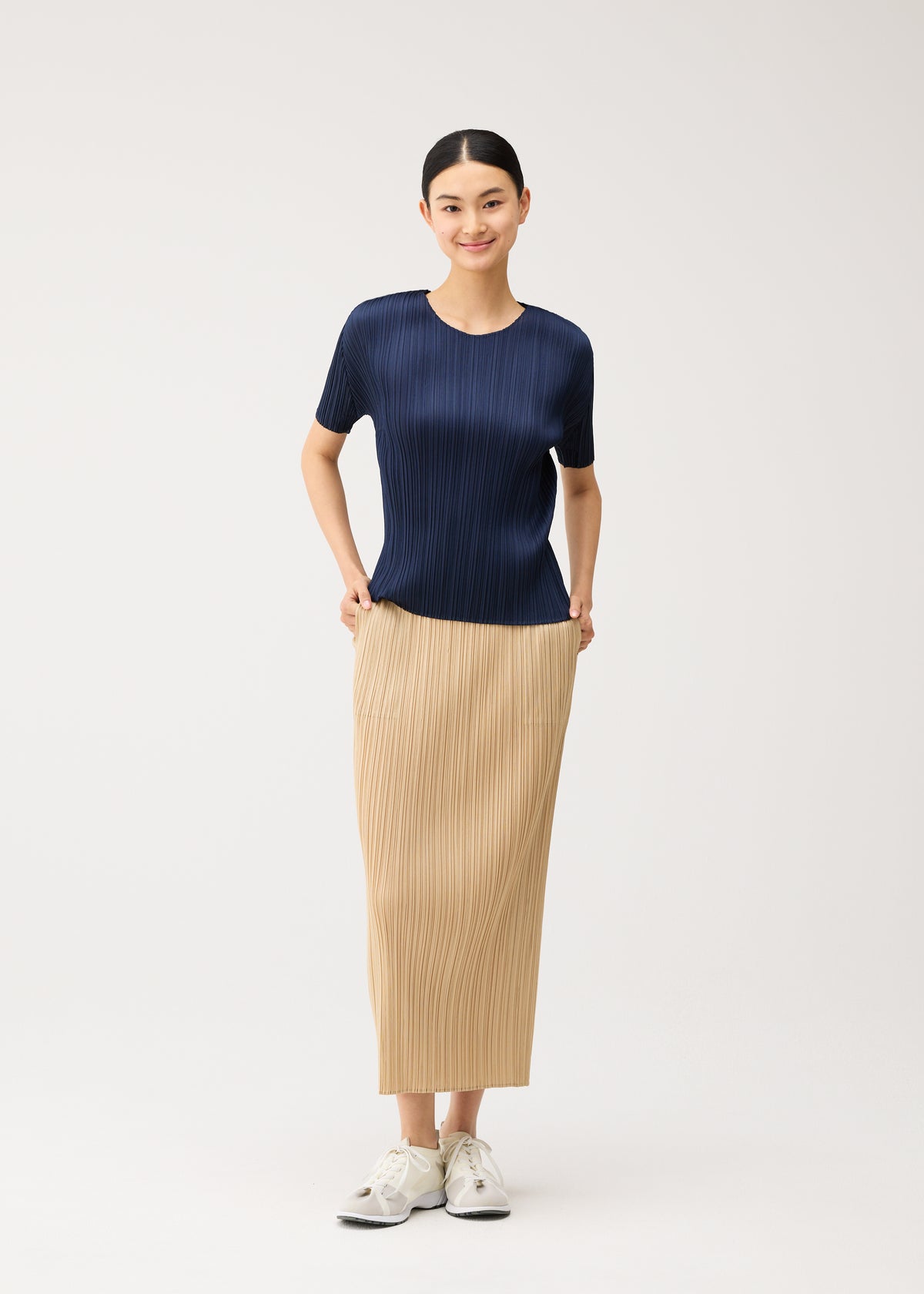 NEW COLORFUL BASICS 5、ウィメンズ_スカート、着用画像4