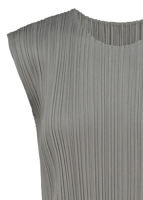 BASICS – isseymiyake.com