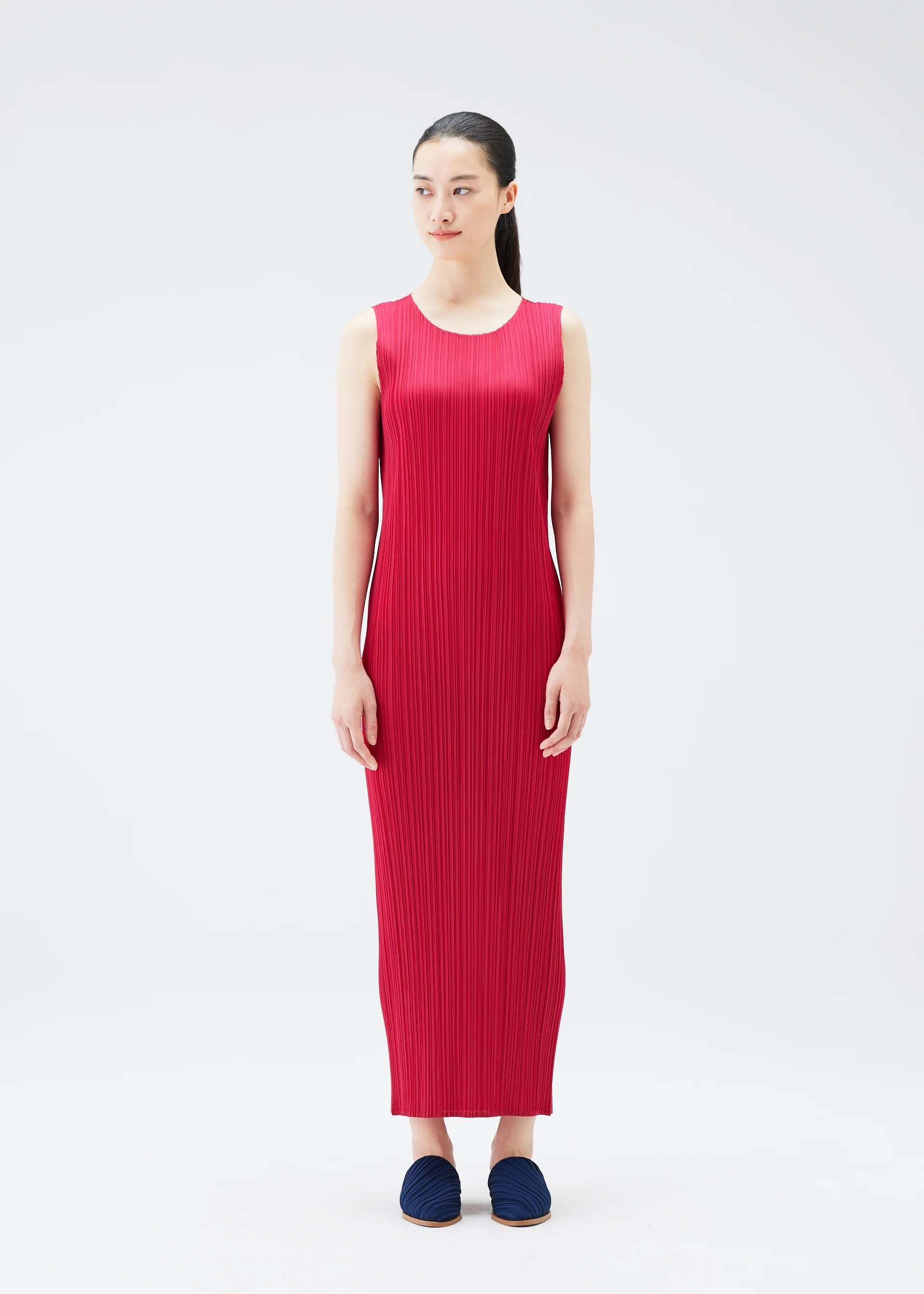 NEW COLORFUL BASICS 4、ウィメンズ_ワンピース、着用画像1