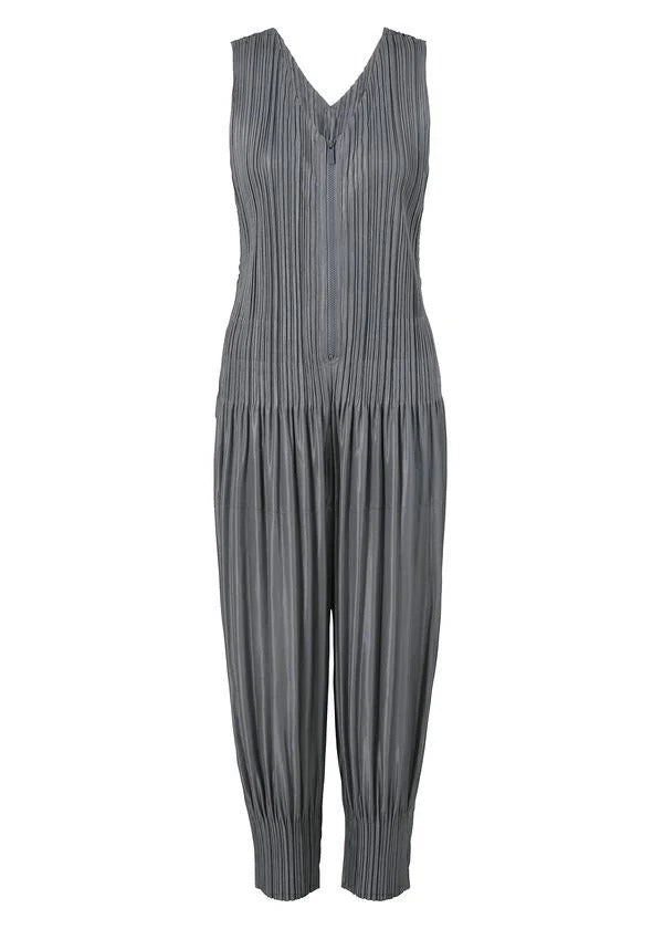 FLUFFY BASICS – isseymiyake.com