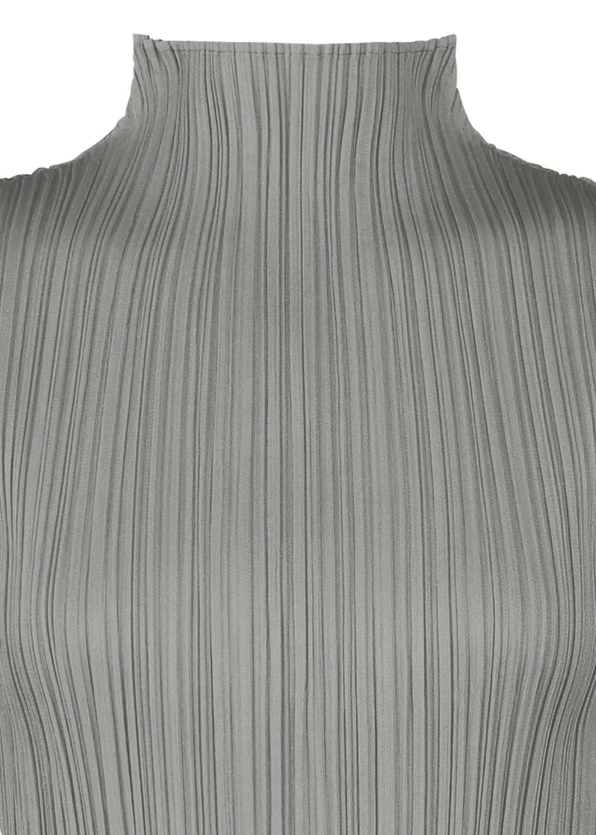 BASICS – isseymiyake.com