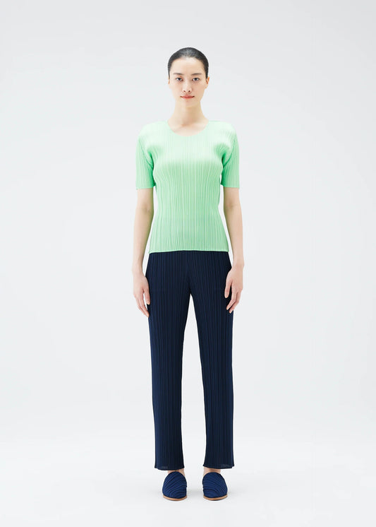NEW COLORFUL BASICS 4、ウィメンズ_トップス_トップ、着用画像1