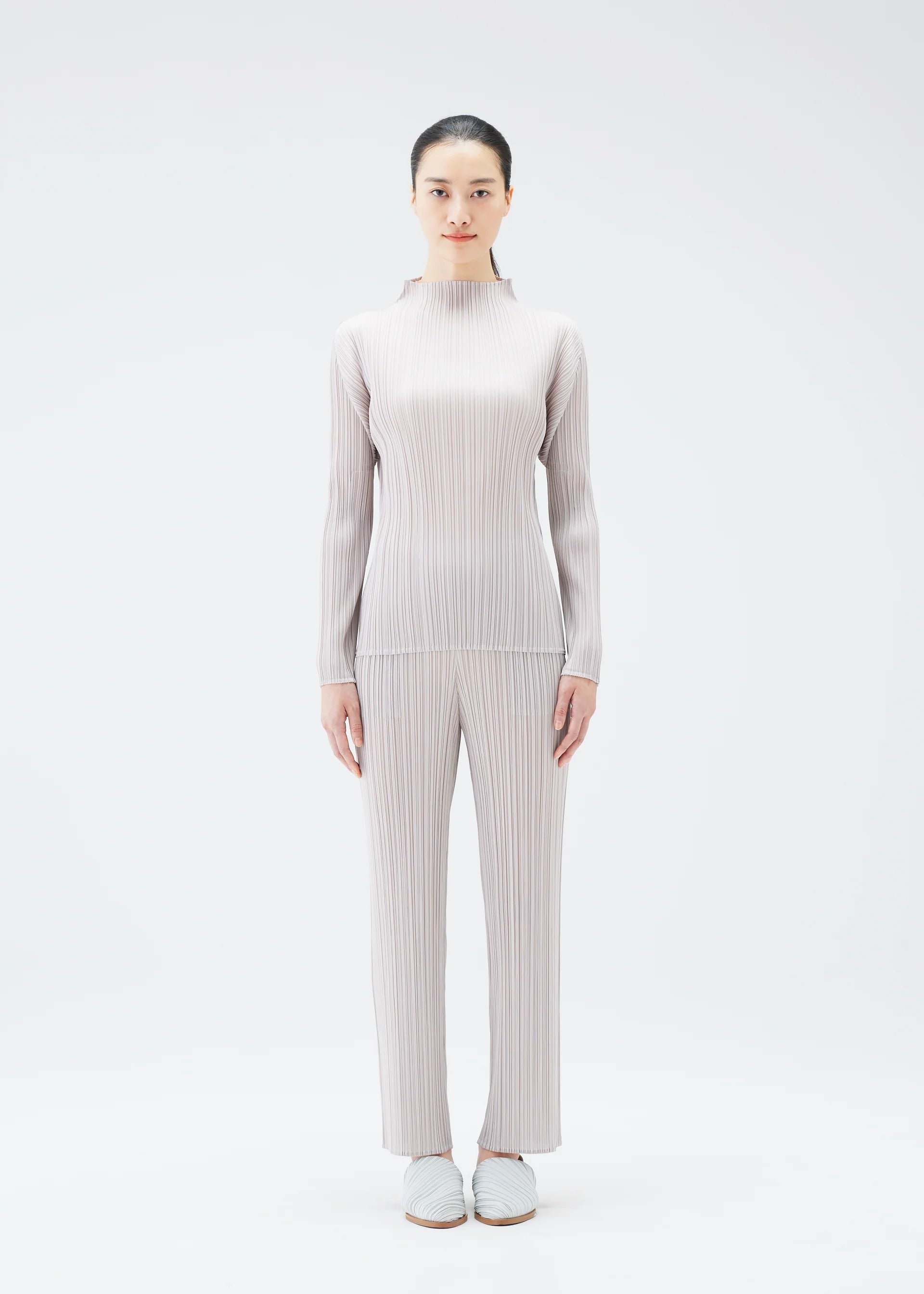 カヤ 4.15まで フリーセレクト NEW COLORFUL BASICS 4 – isseymiyake.com