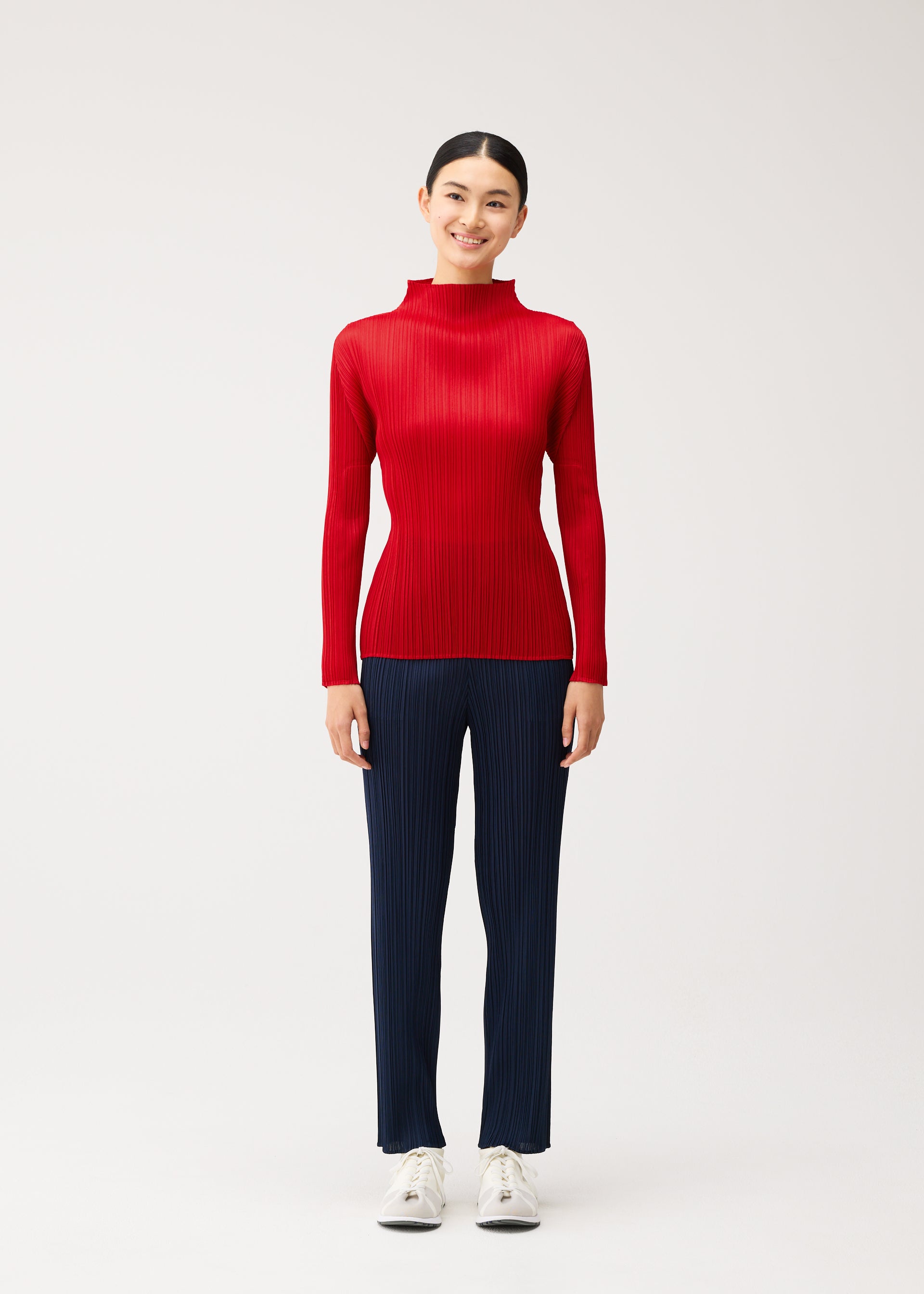 PLEATS PLEASE ISSEY MIYAKE – isseymiyake.com