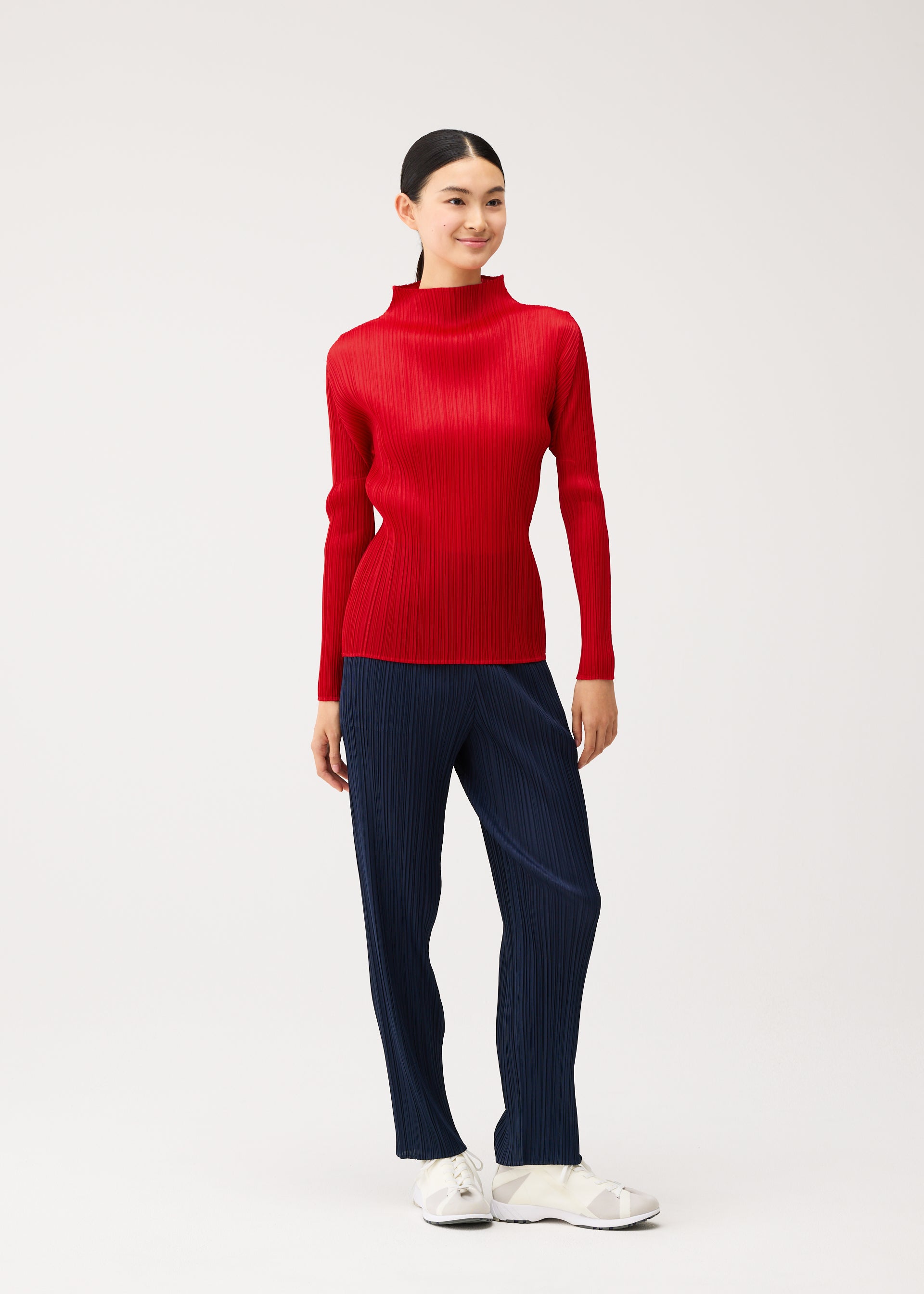 NEW COLORFUL BASICS 5 – isseymiyake.com
