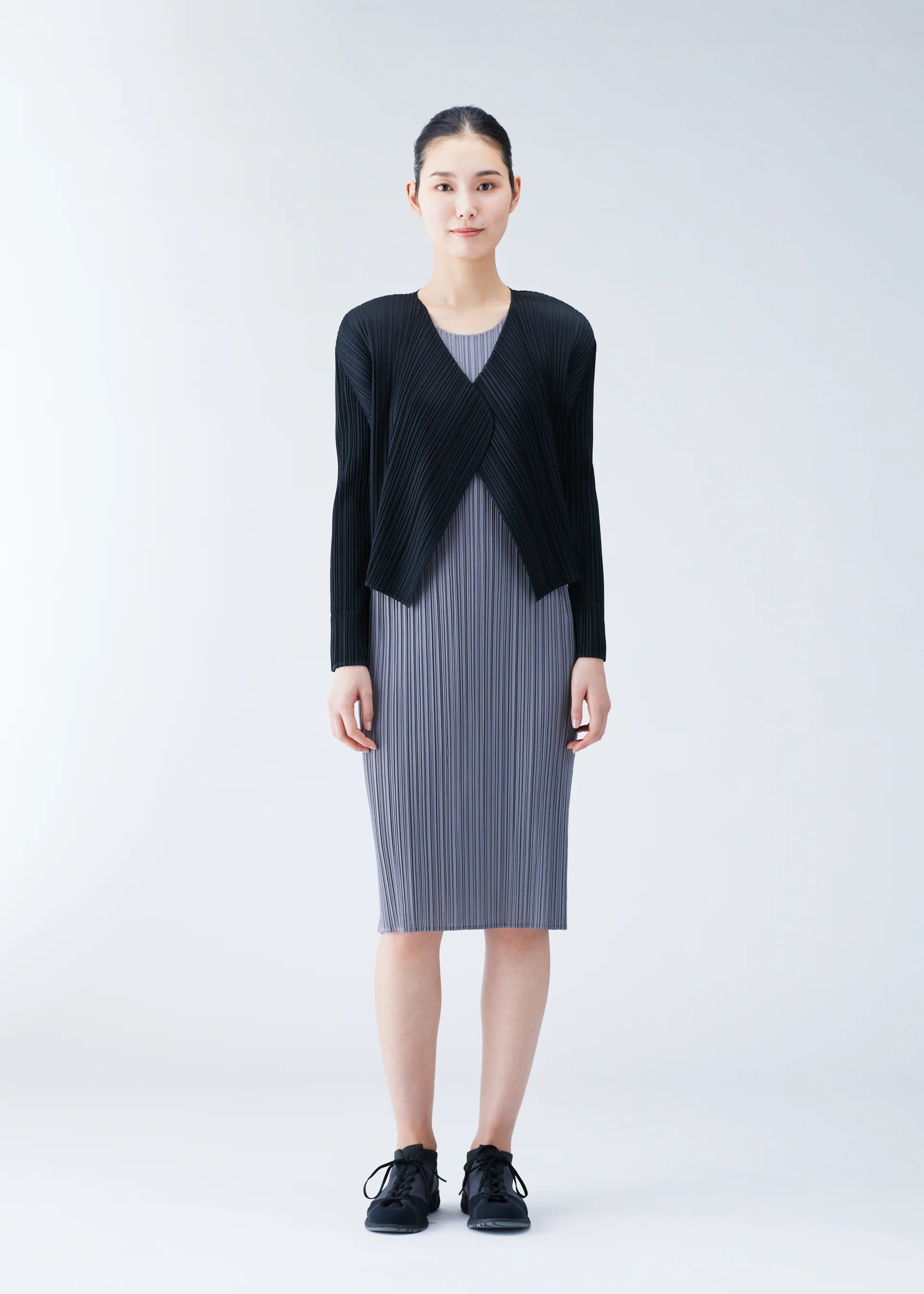 BASICS – isseymiyake.com