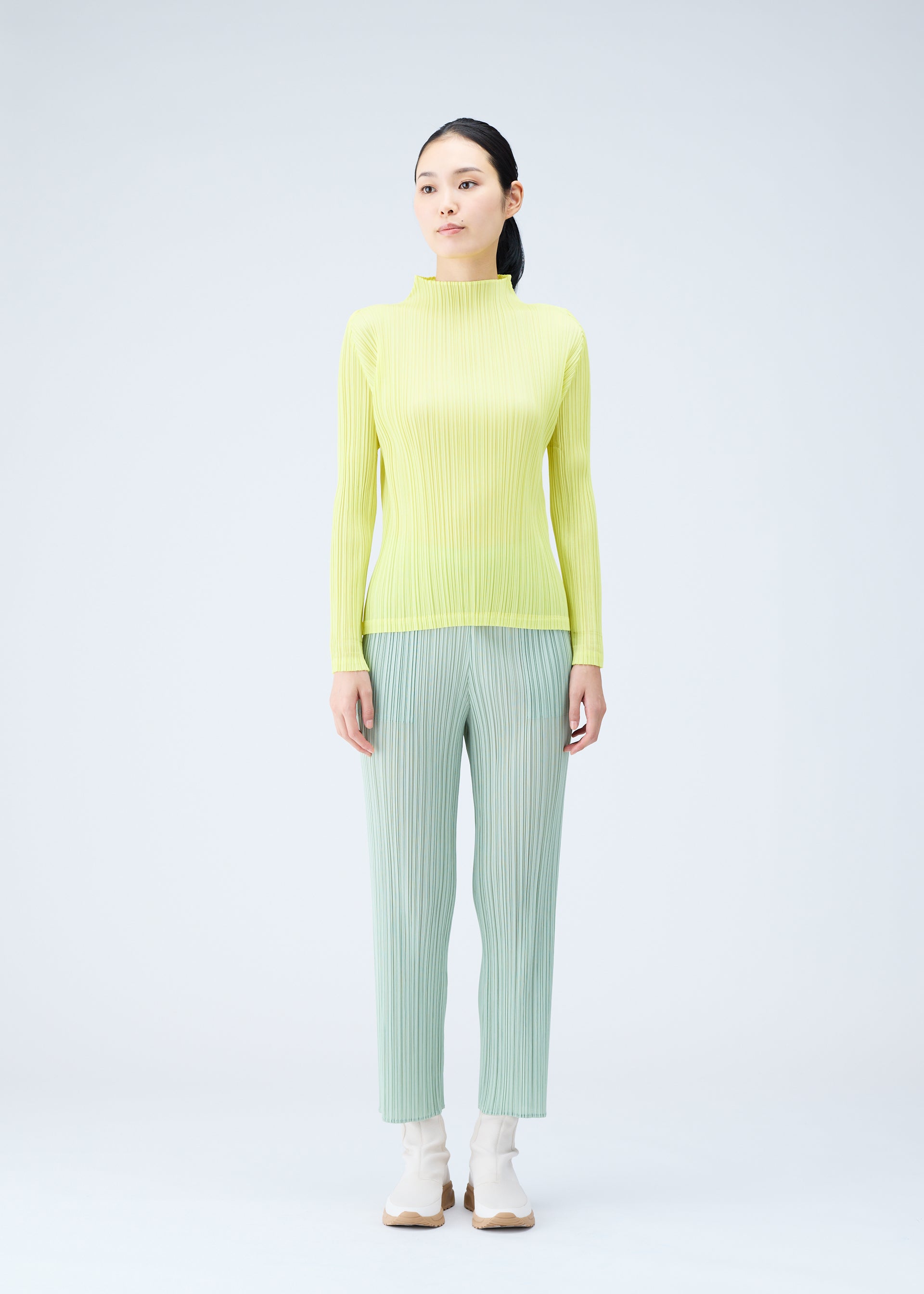 PLEATS PLEASE ISSEY MIYAKE – isseymiyake.com