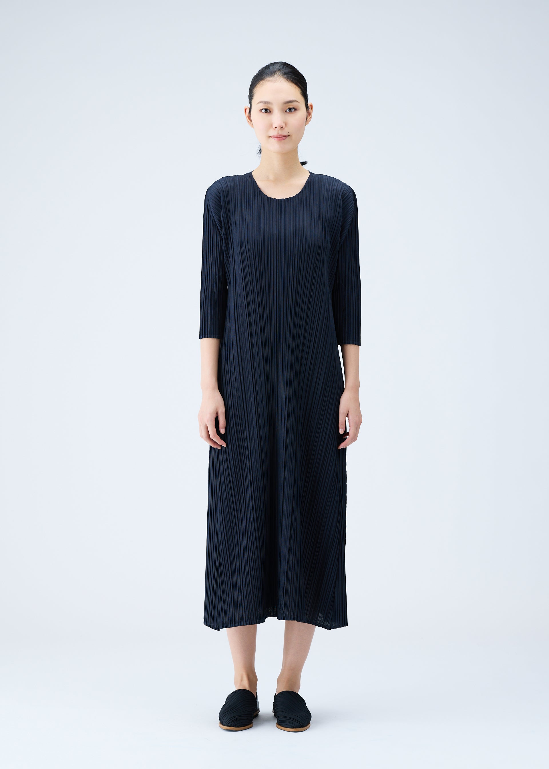 PLEATS PLEASE ISSEY MIYAKE MELLOW PLEATS