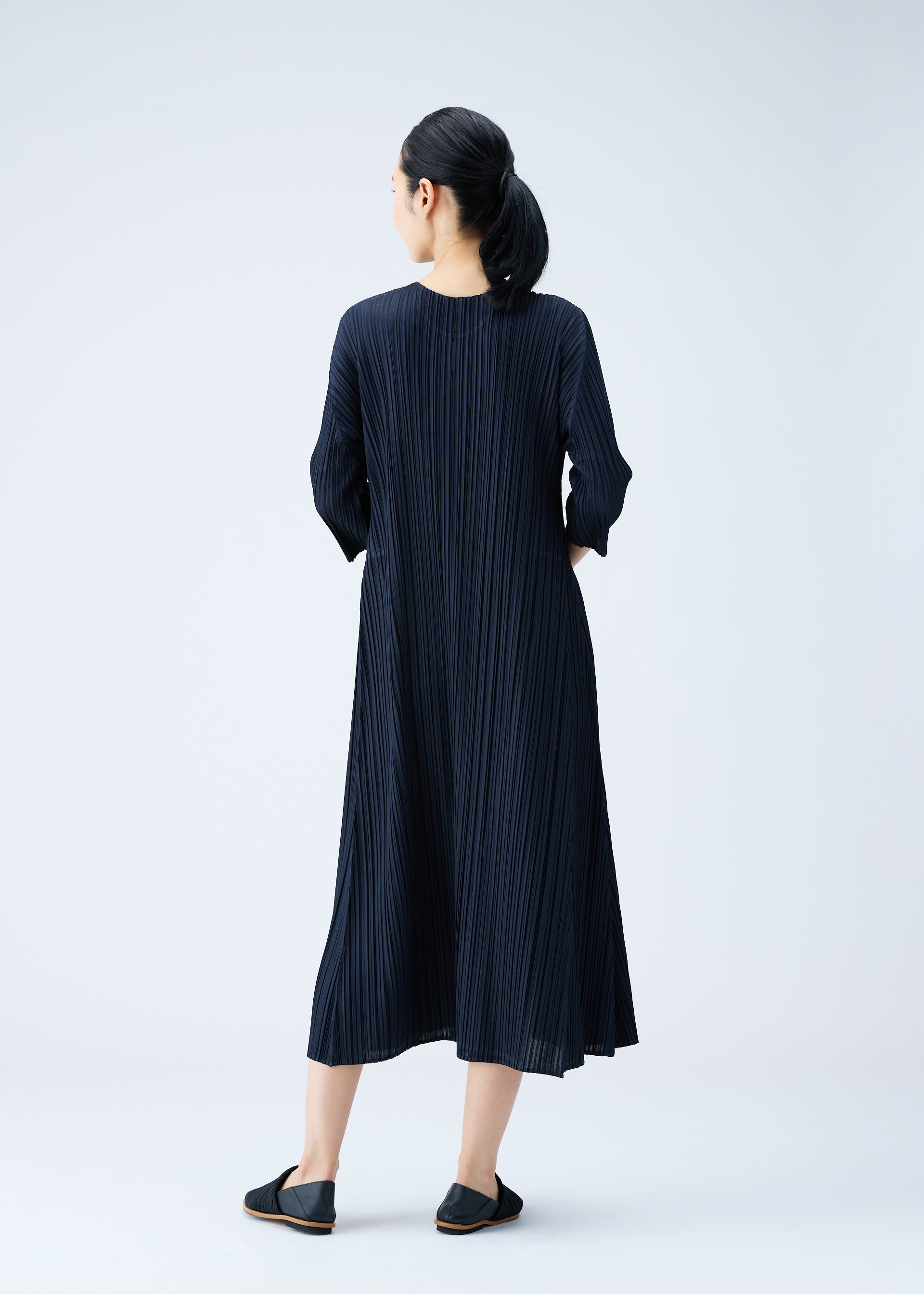 PLEATS PLEASE ISSEY MIYAKE MELLOW PLEATS