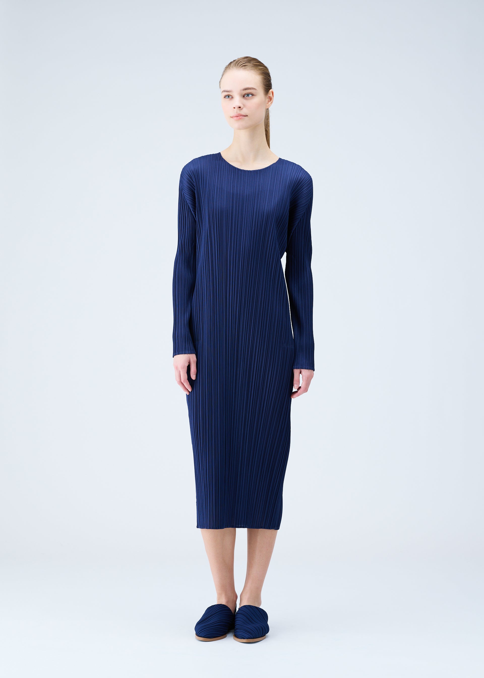 MERRY – isseymiyake.com