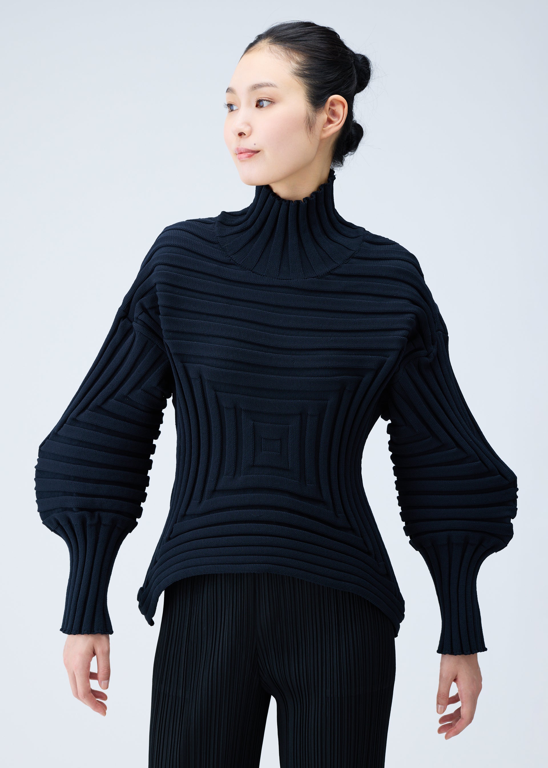 PLEATS PLEASE ISSEY MIYAKE FROST KNIT