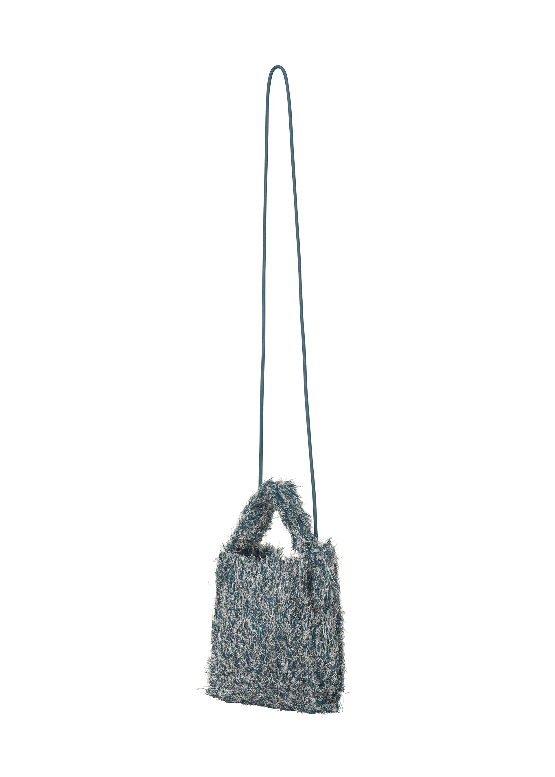 バッグ＆財布／ショルダーバッグ – isseymiyake.com