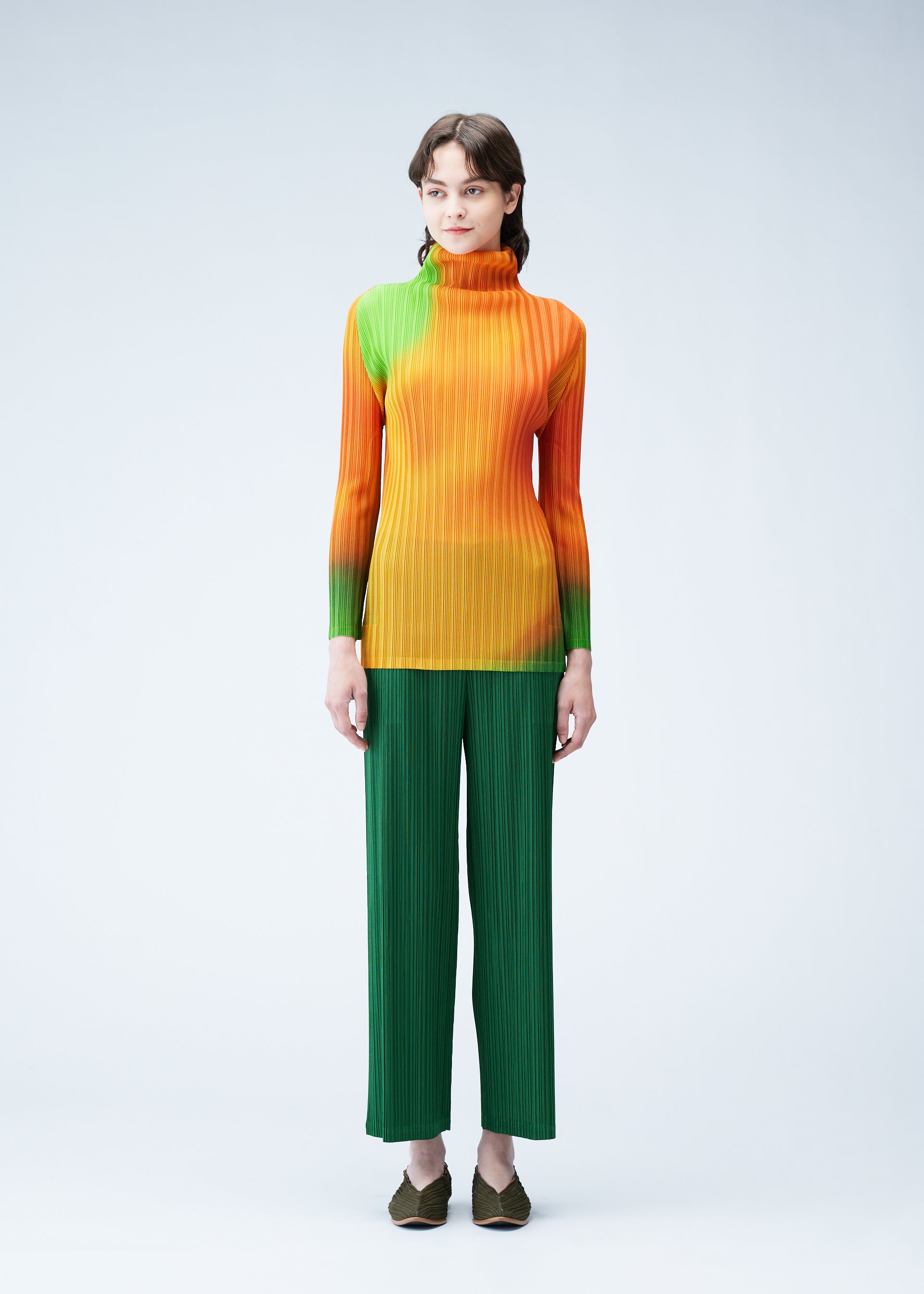 PLEATS PLEASE ISSEY MIYAKE – isseymiyake.com