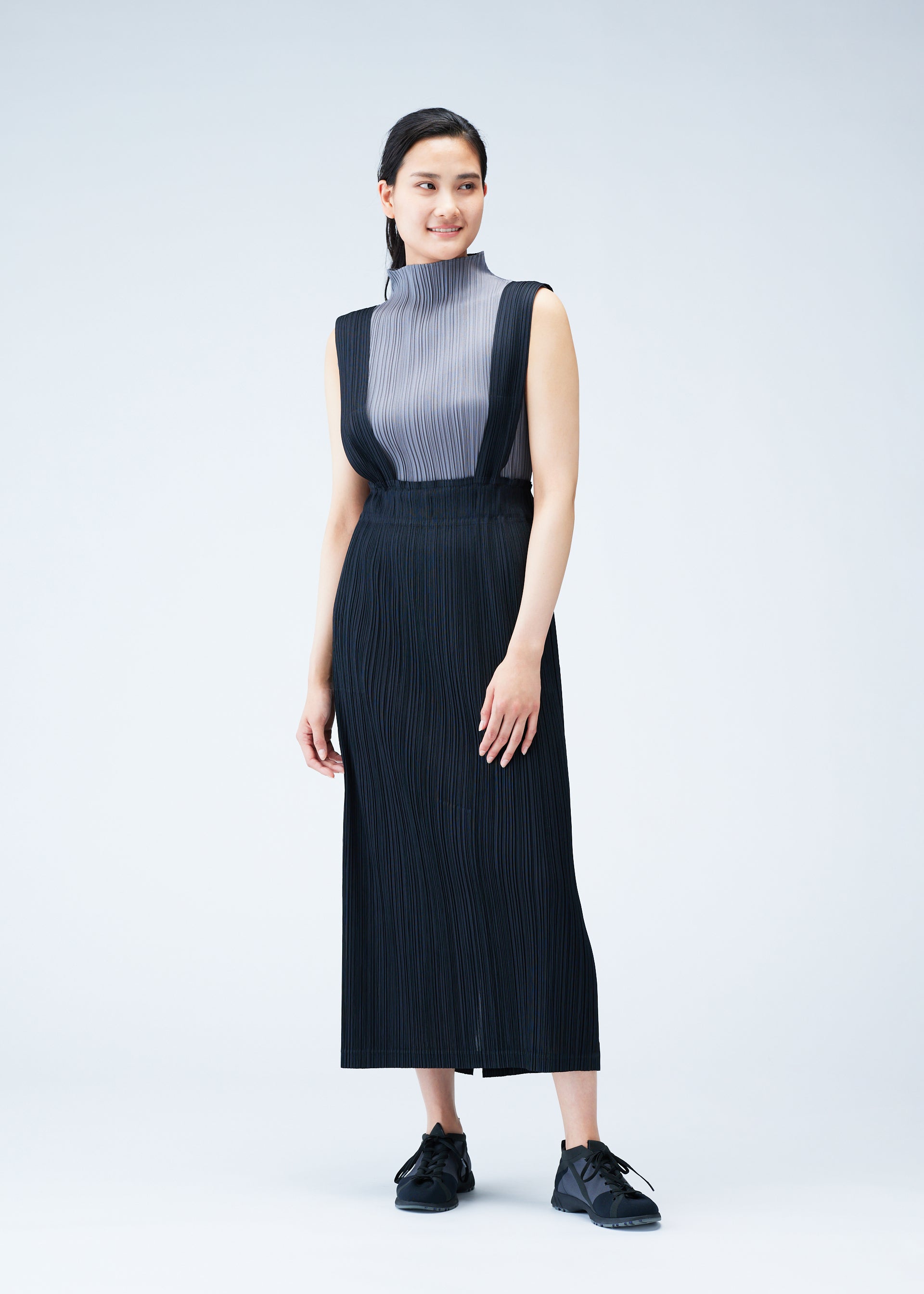 PLEATS PLEASE ISSEY MIYAKE – isseymiyake.com