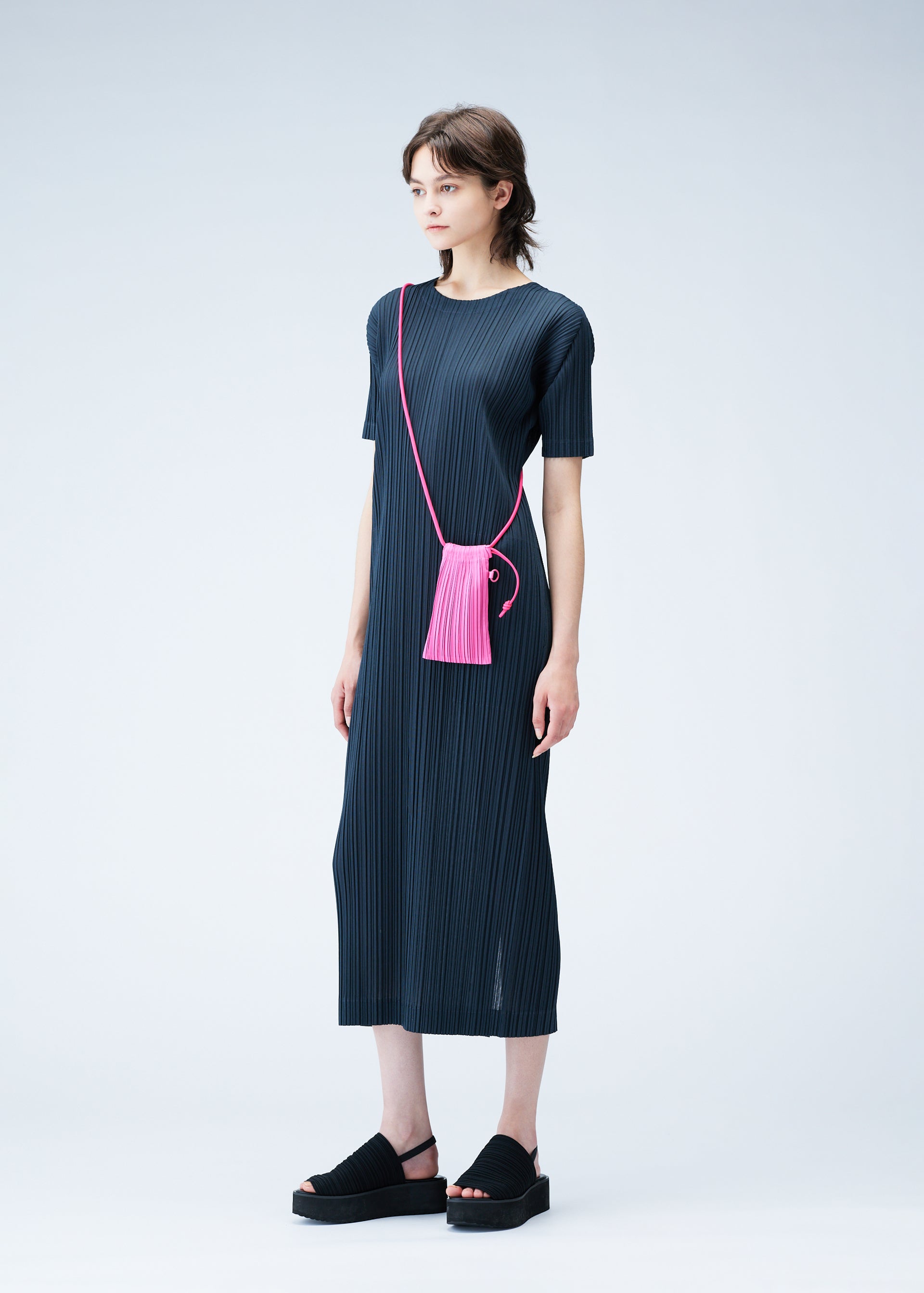 PLEATS PLEASE ISSEY MIYAKE – isseymiyake.com