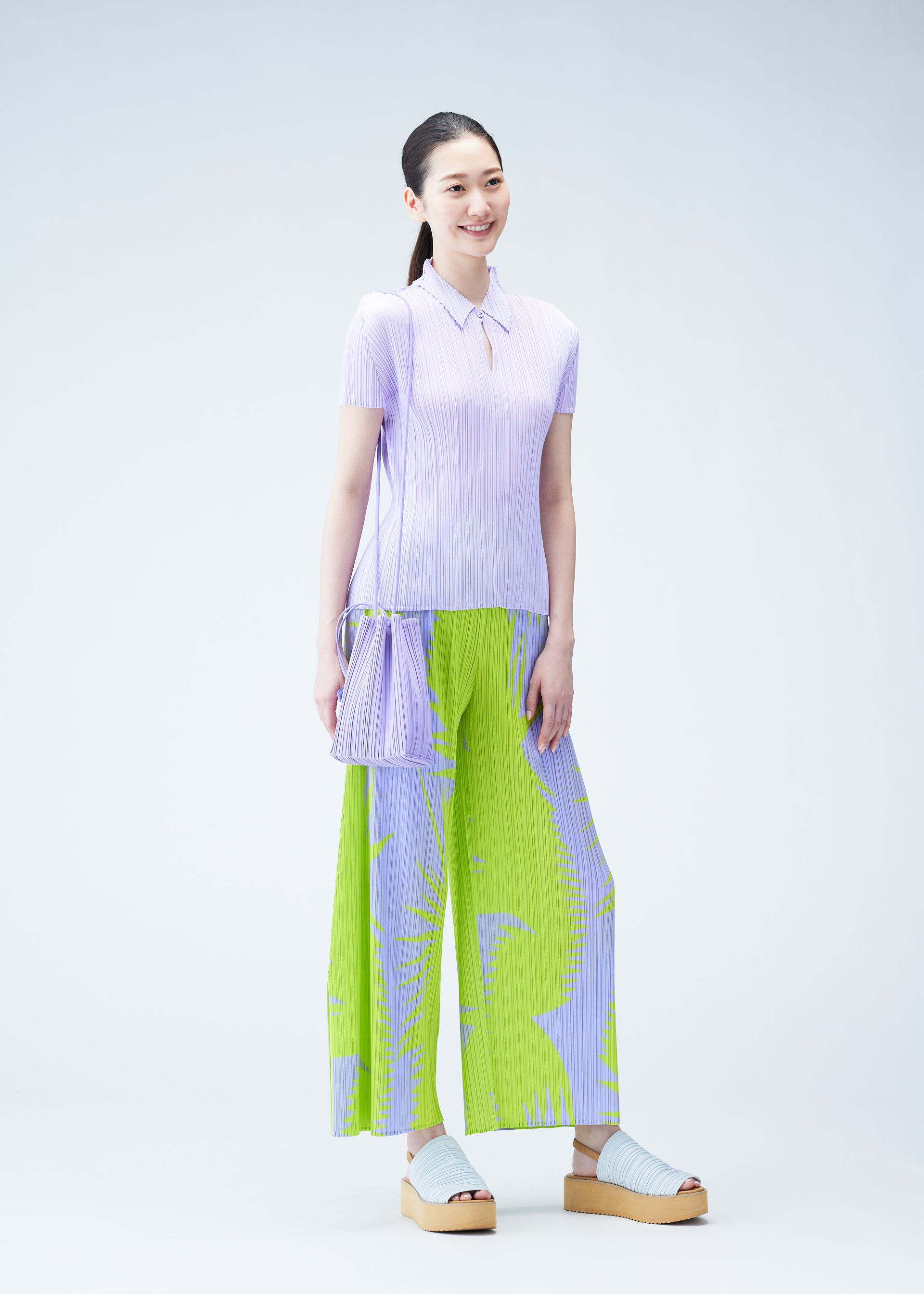 PLEATS PLEASE ISSEY MIYAKE – isseymiyake.com