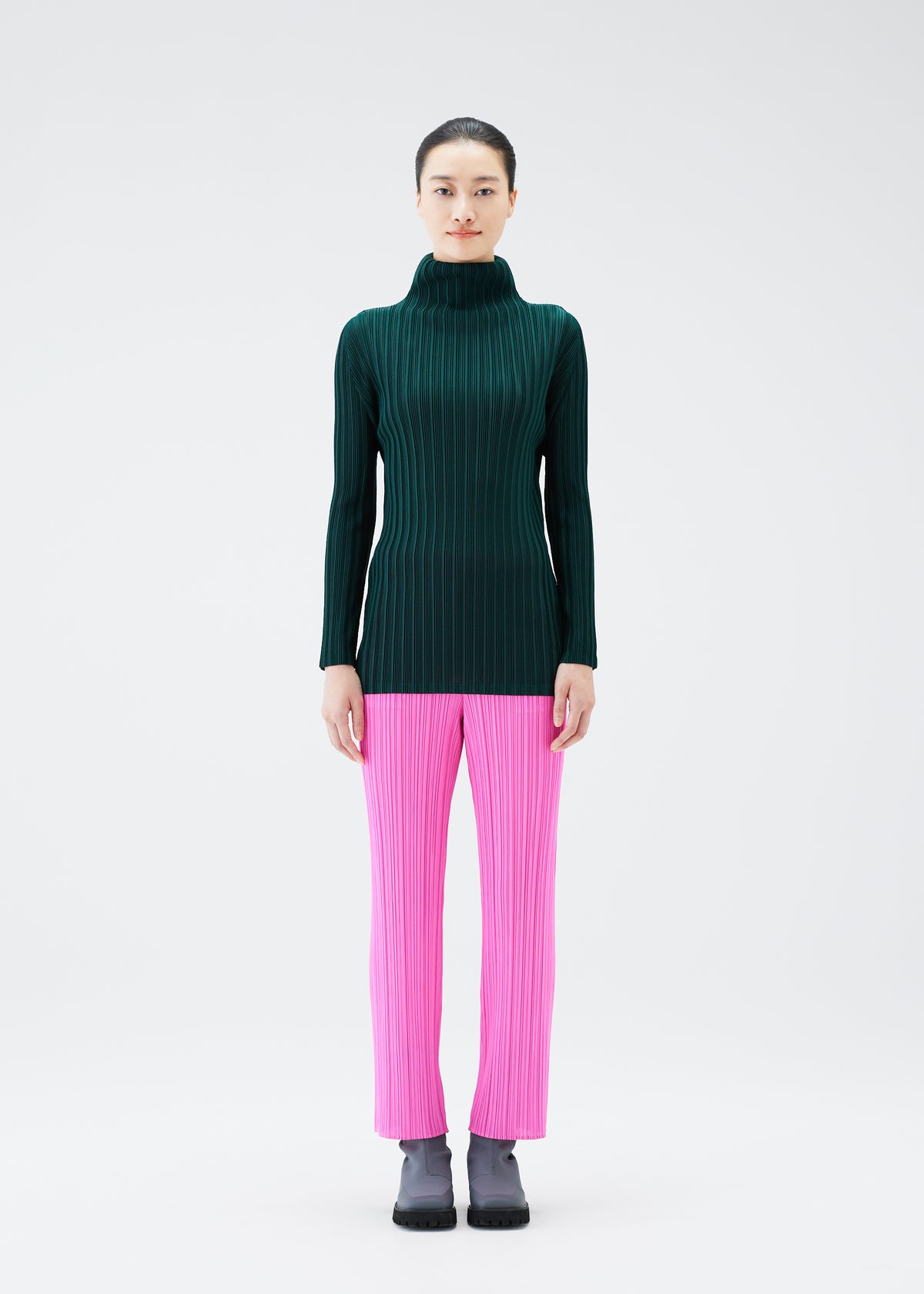 今期【PLEATS PLEASE】新作RIB PLEATS OCTOBER