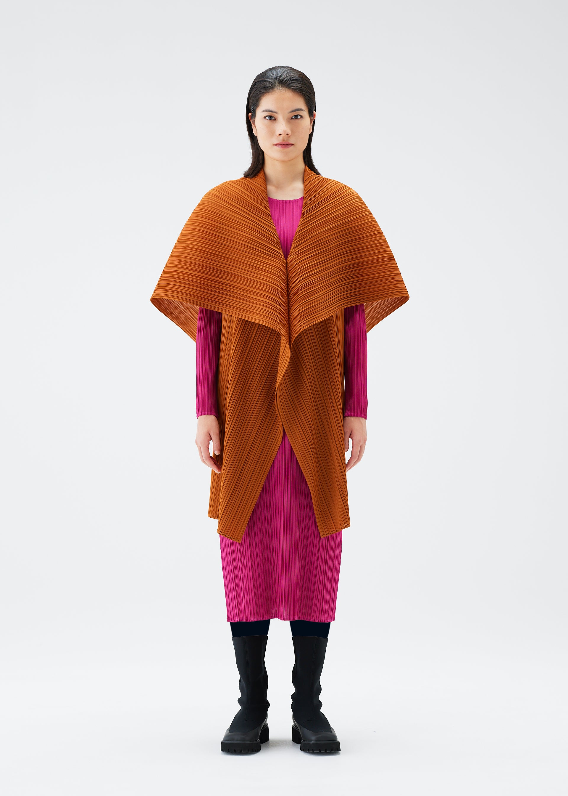 MONTHLY COLORS : NOVEMBER – isseymiyake.com 