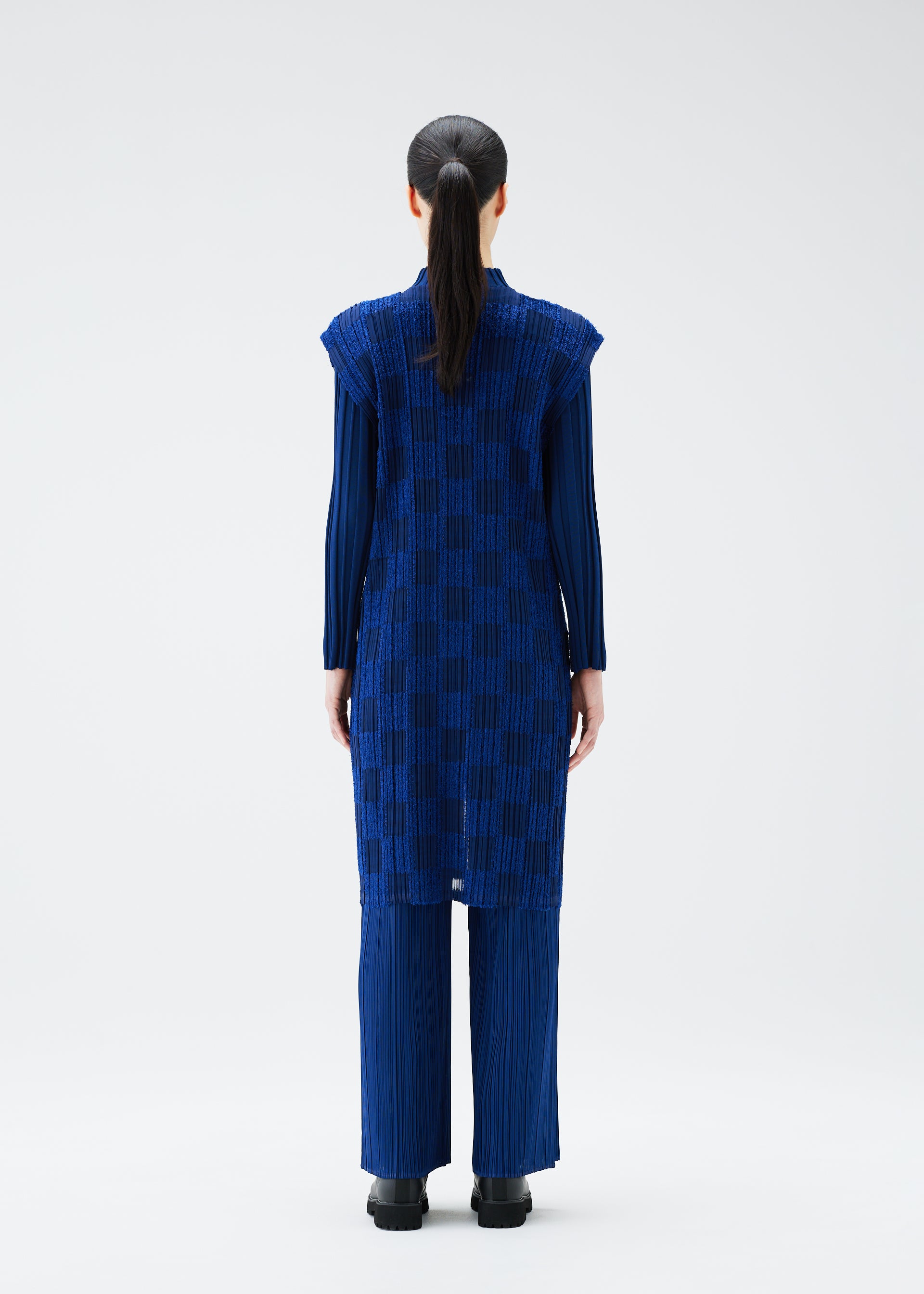 NEBULA – isseymiyake.com 