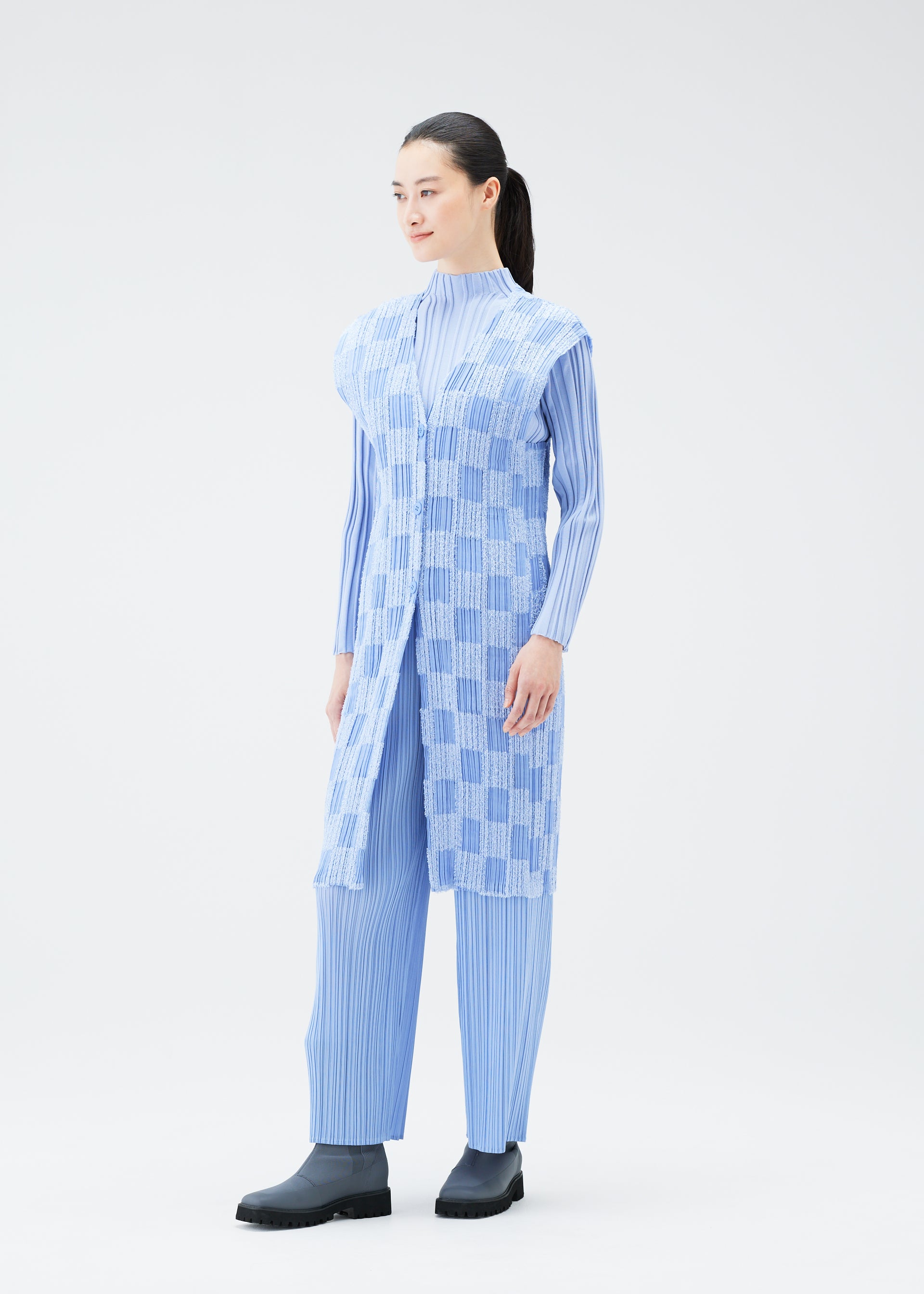 NEBULA – isseymiyake.com 